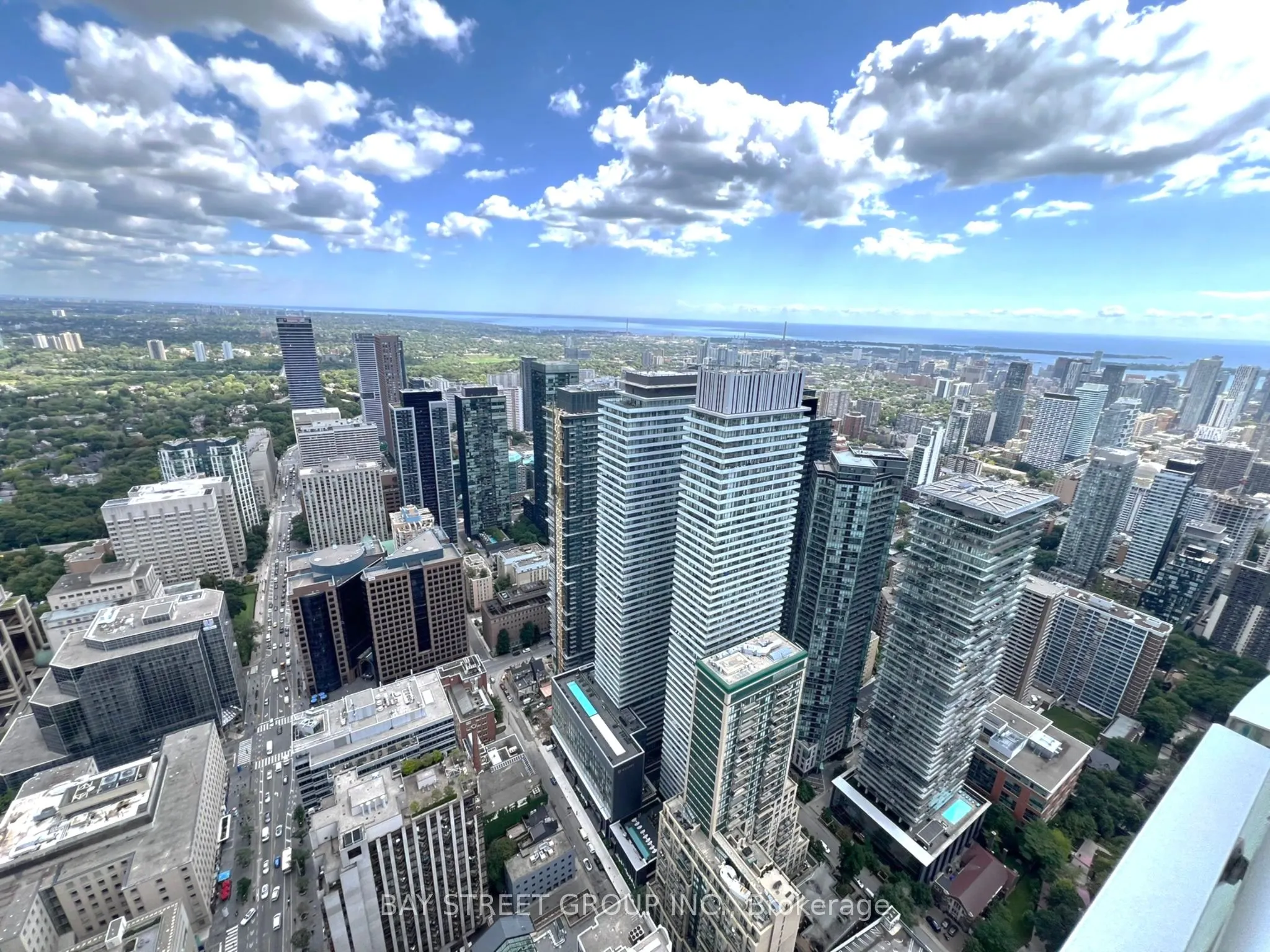 1 Bloor Street E, #6302