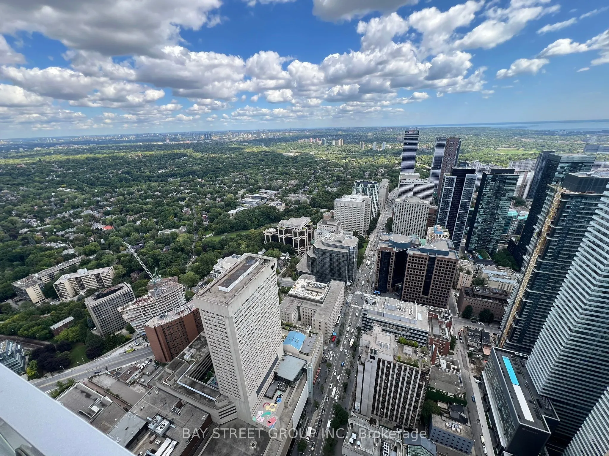 1 Bloor Street E, #6302