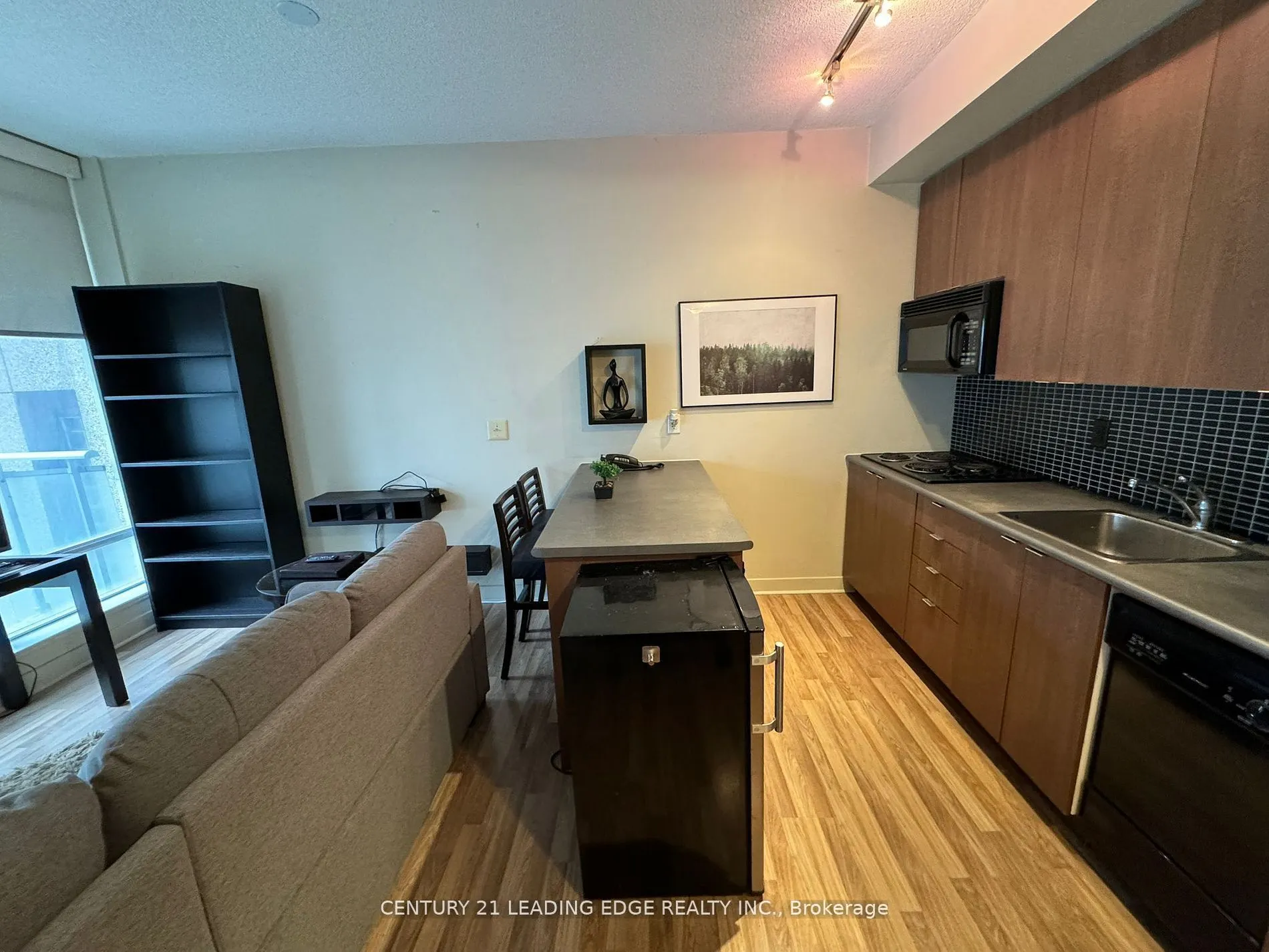8 Colborne Street, #2202