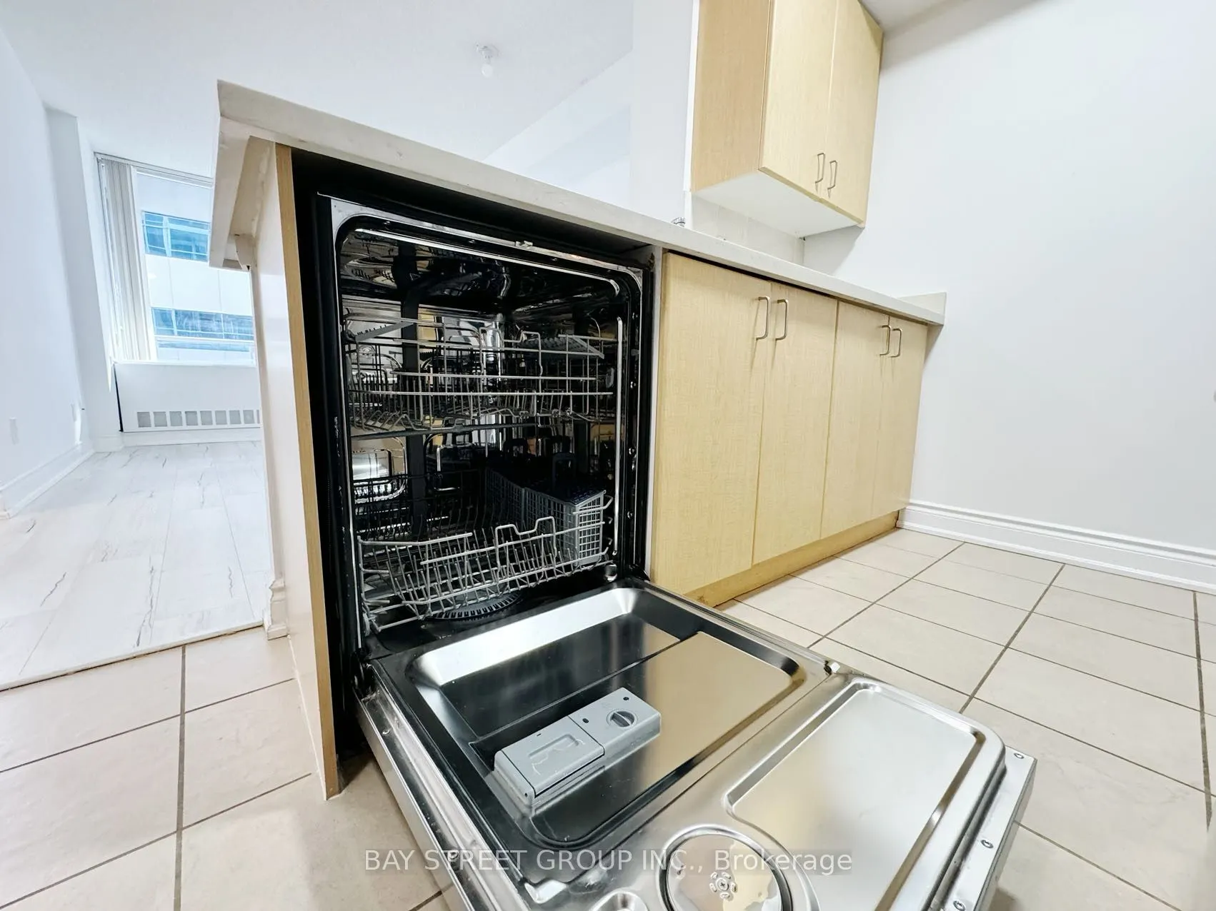 4968 Yonge Street, #1611