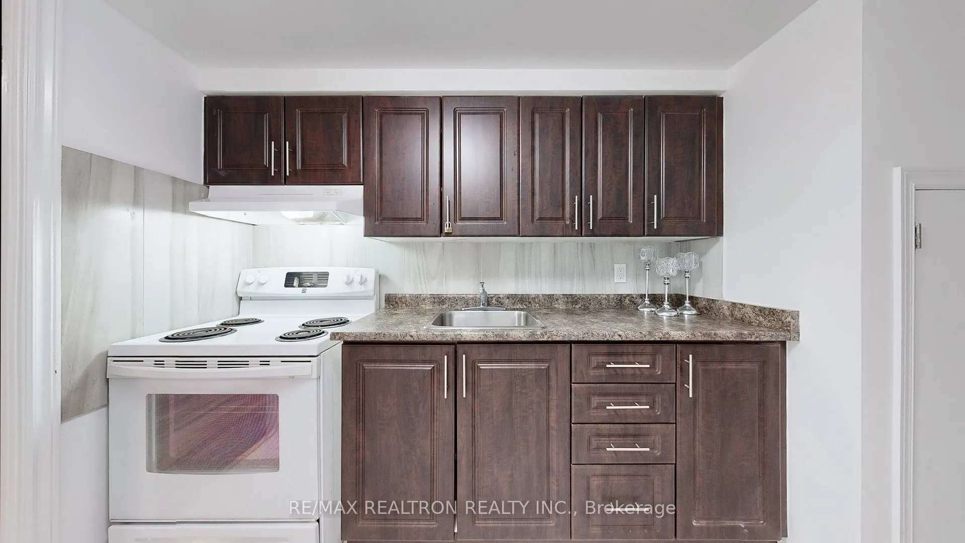 37 Woody Vine Way, #187