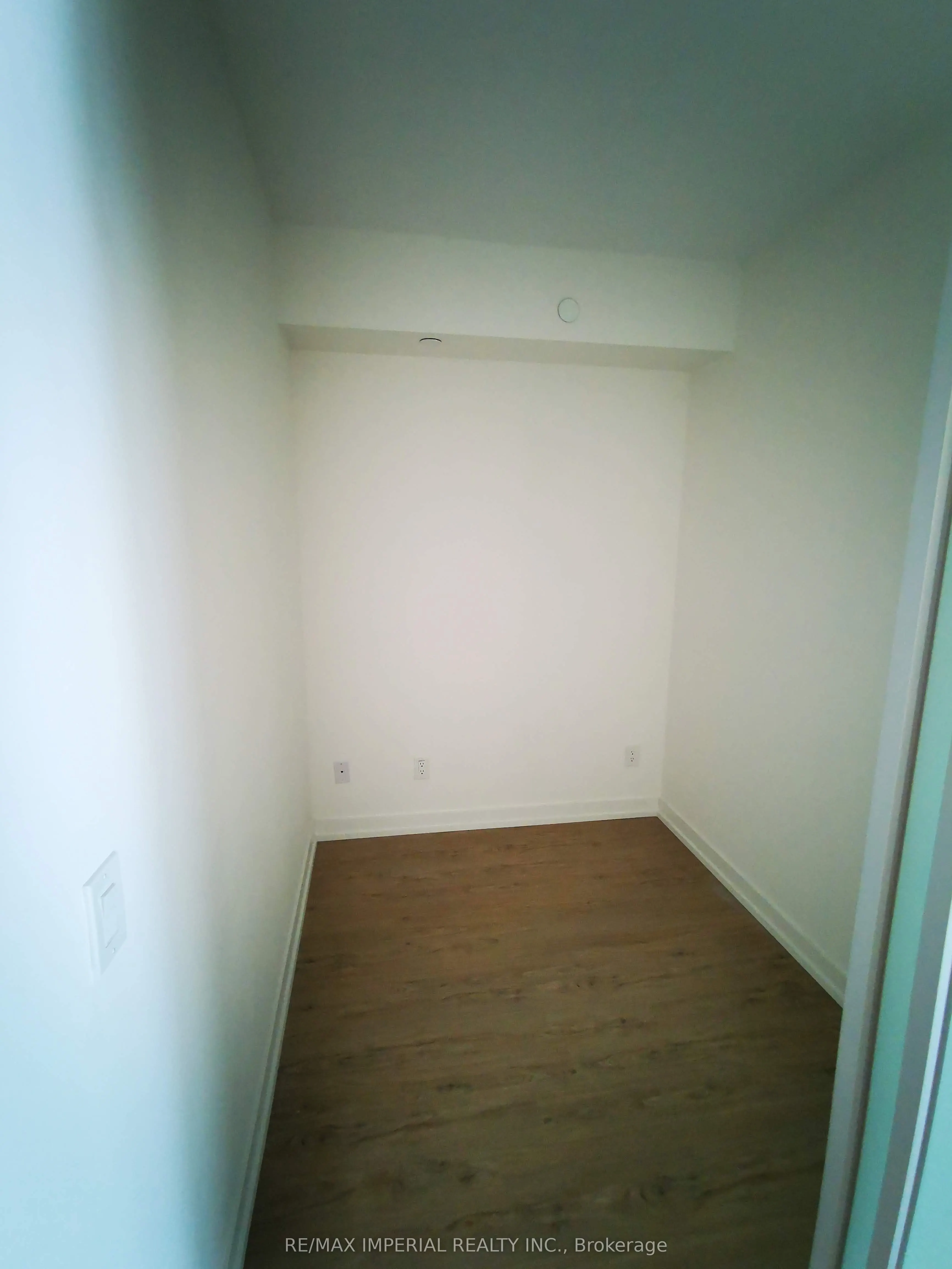 85 Wood Street, #609