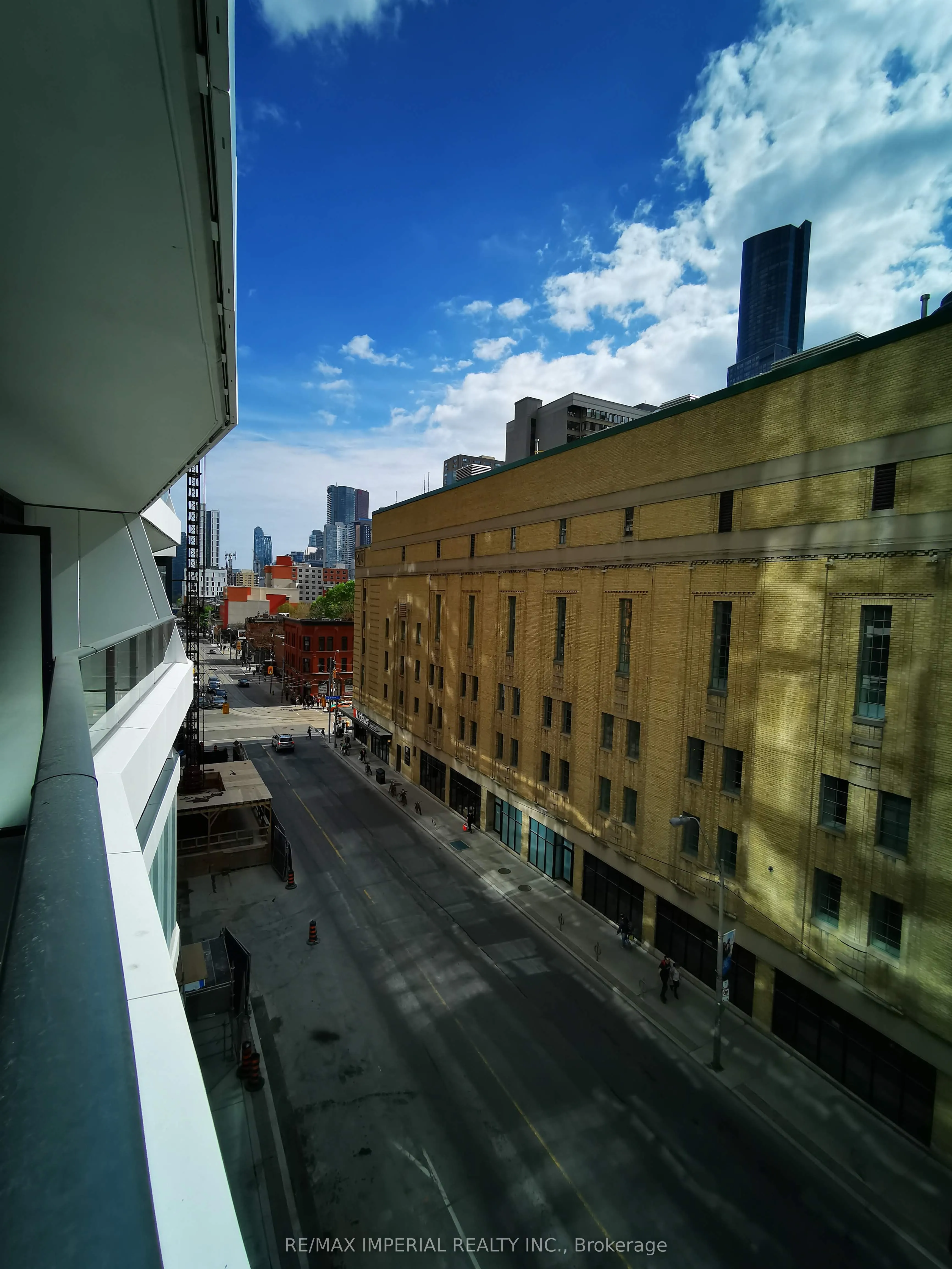 85 Wood Street, #609