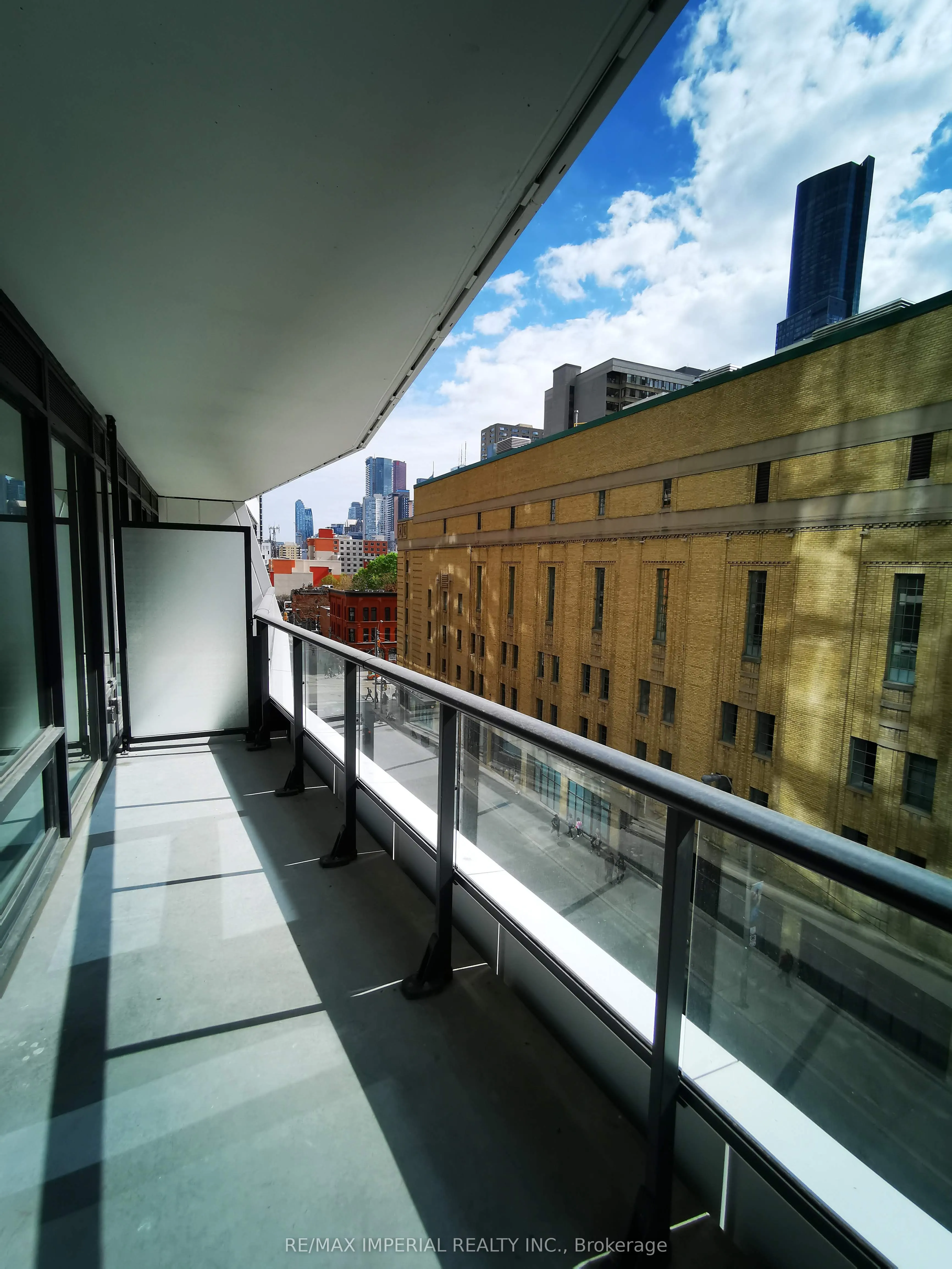 85 Wood Street, #609