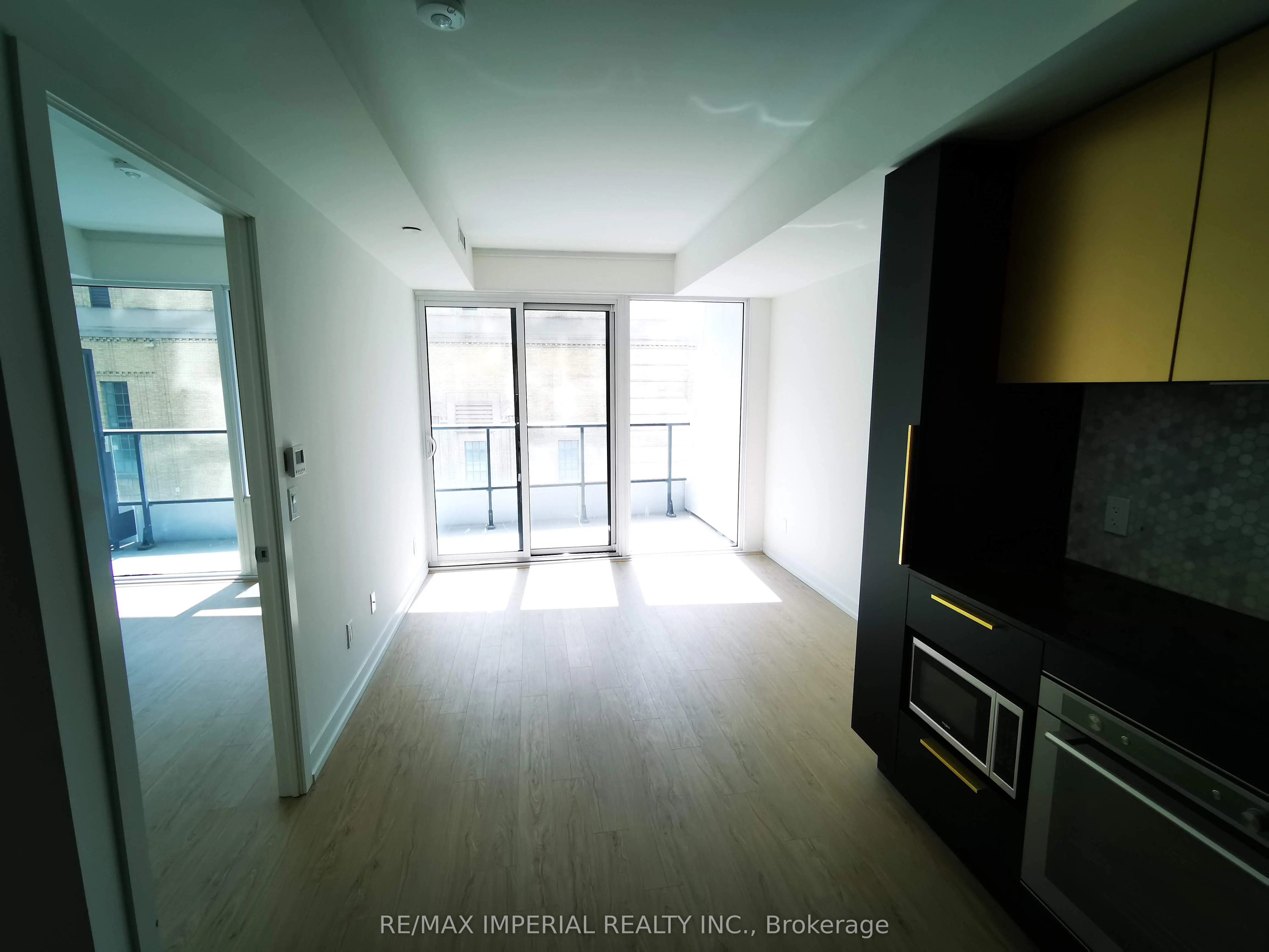 85 Wood Street, #609