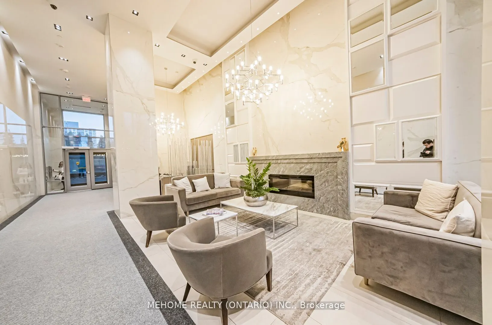 501 St. Clair Avenue W, #315