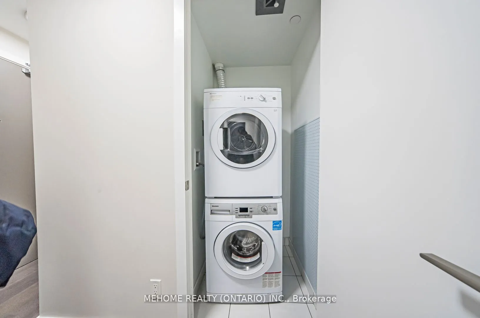 501 St. Clair Avenue W, #315