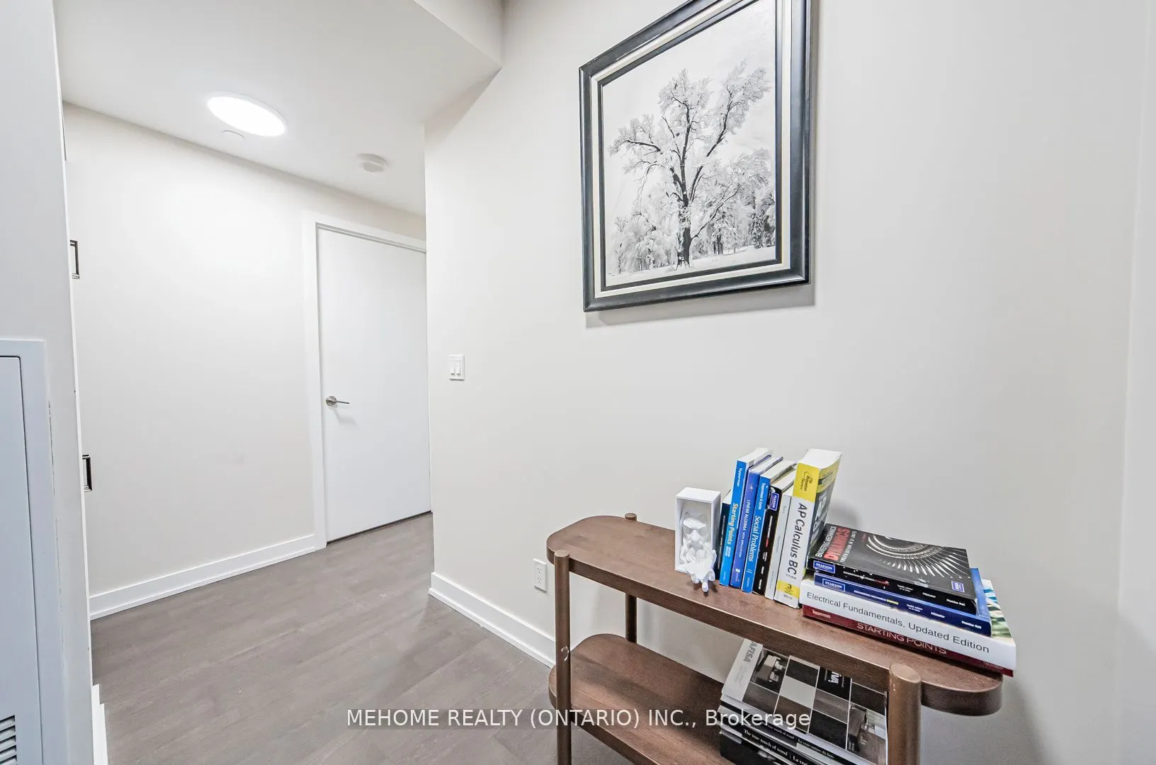 501 St. Clair Avenue W, #315