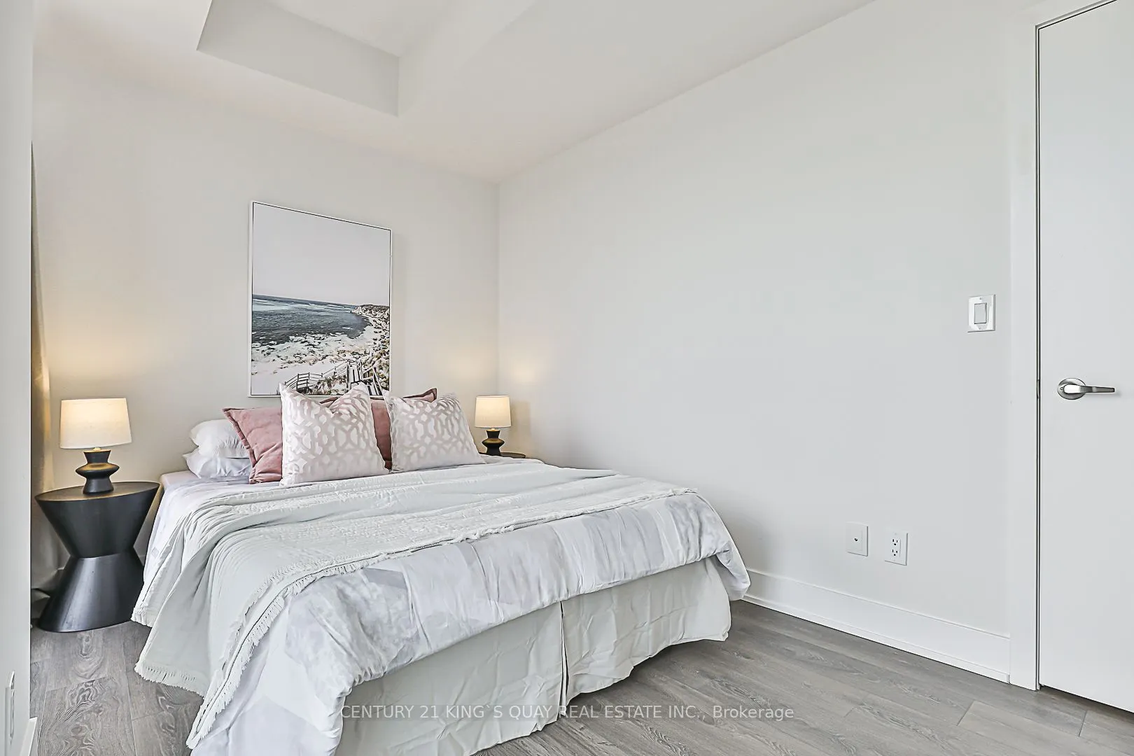 188 Fairview Mall Drive, #715