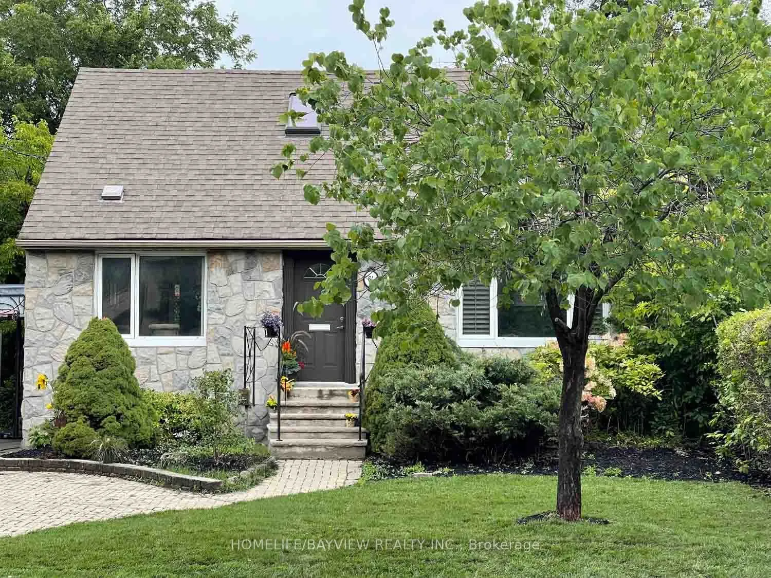 64 Ridgevale Drive