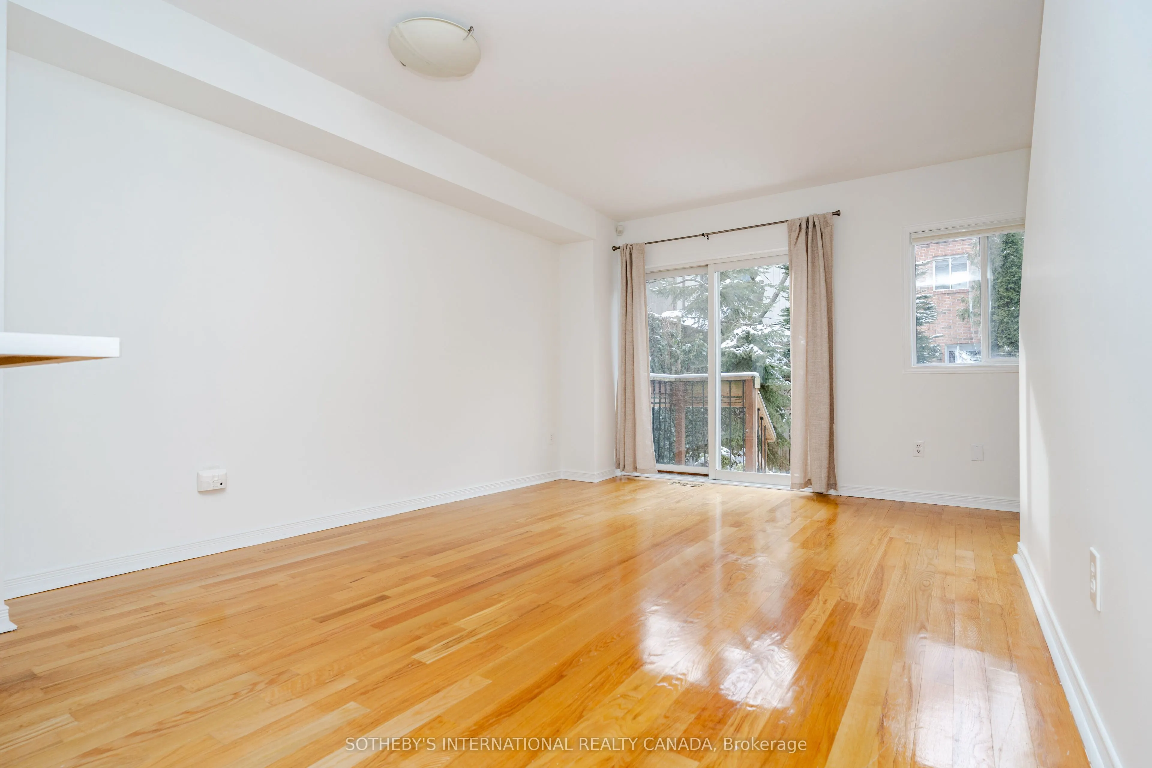58A Poulett Street