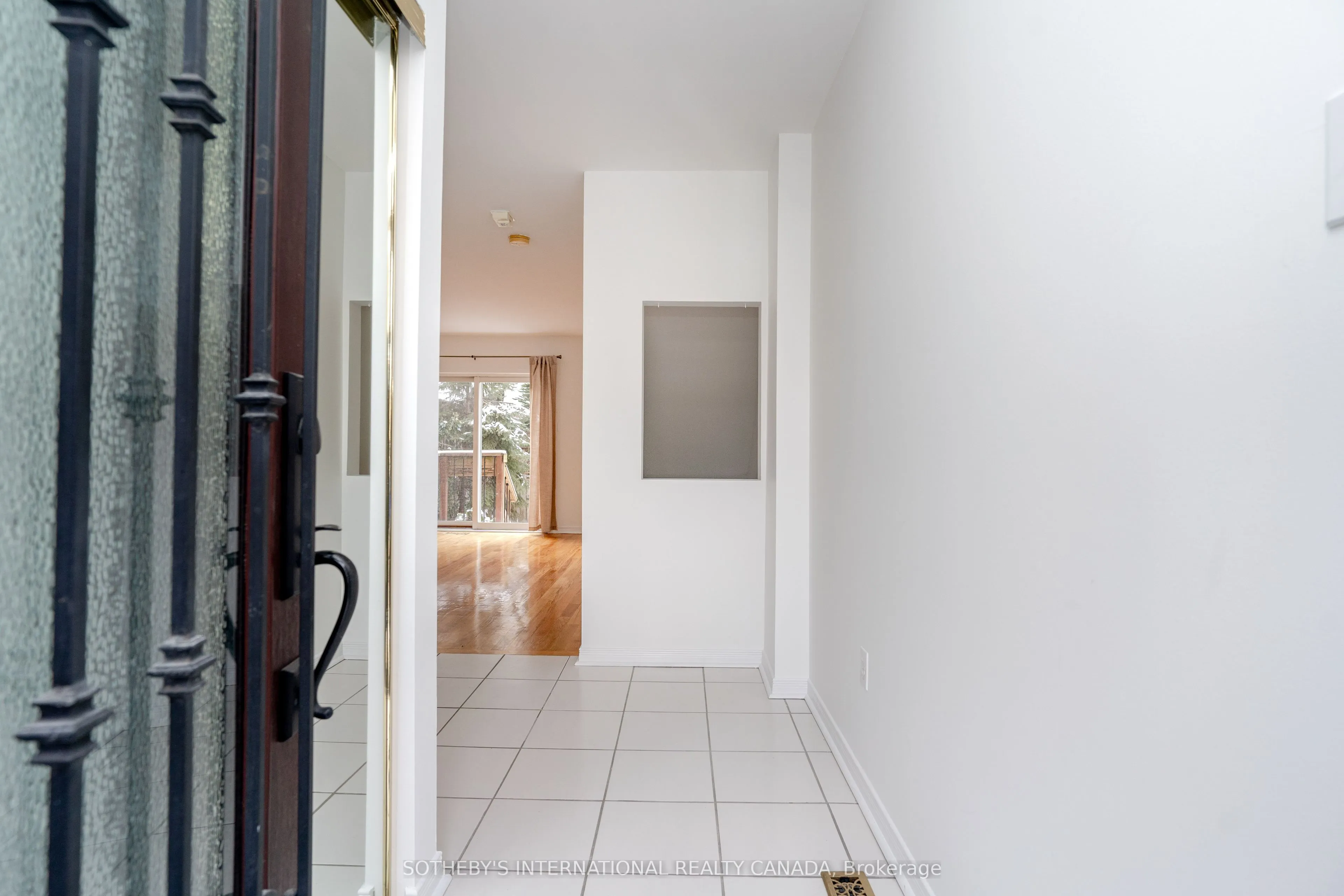 58A Poulett Street