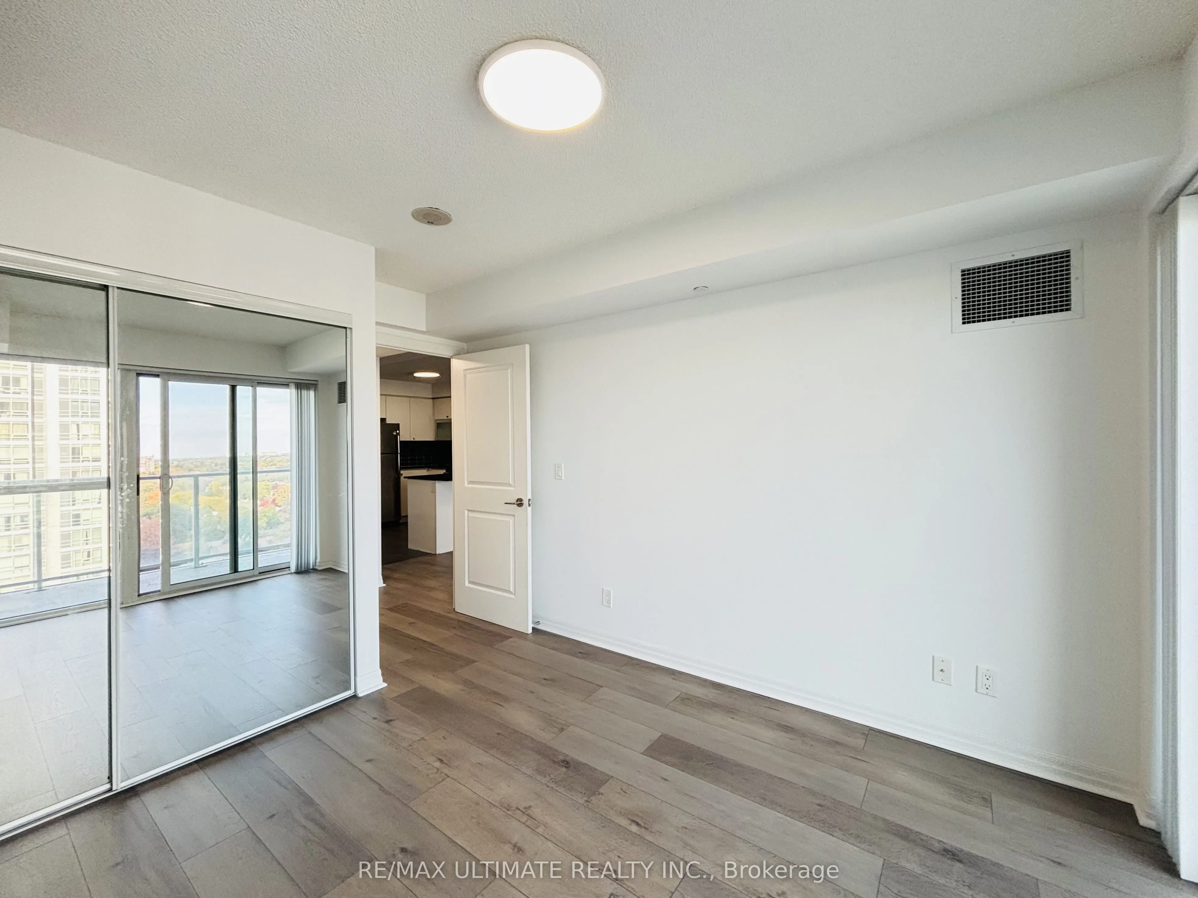 275 Yorkland Rd Road, #1508