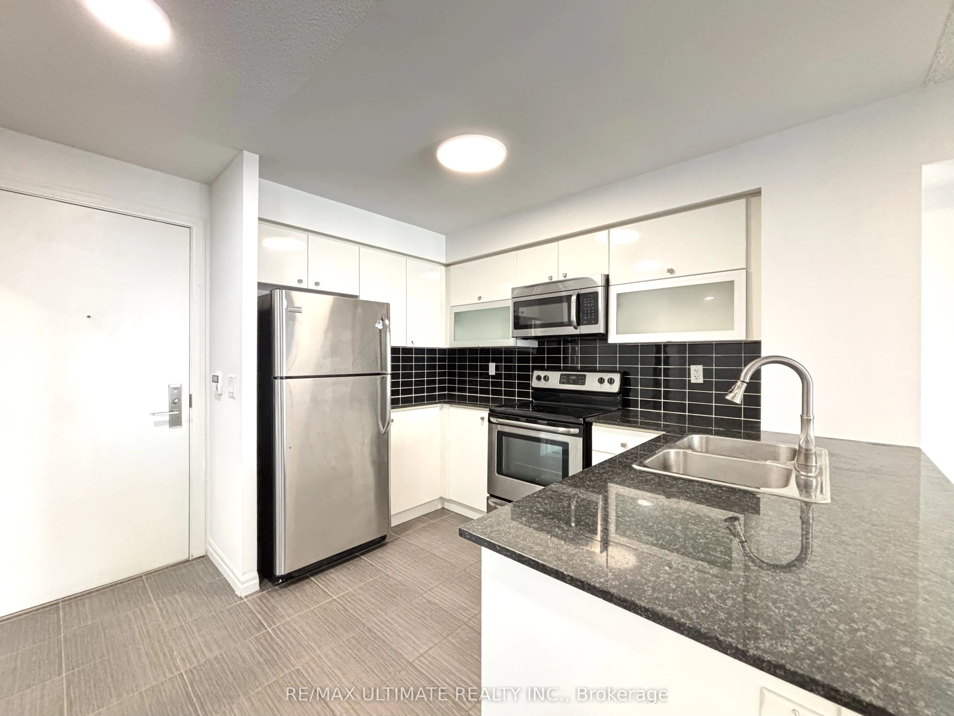 275 Yorkland Rd Road, #1508