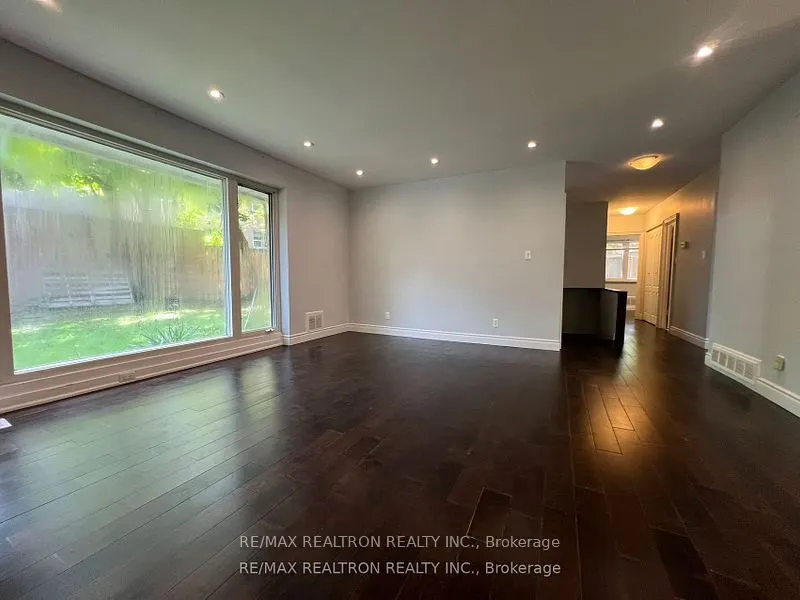 47 Tremont Crescent