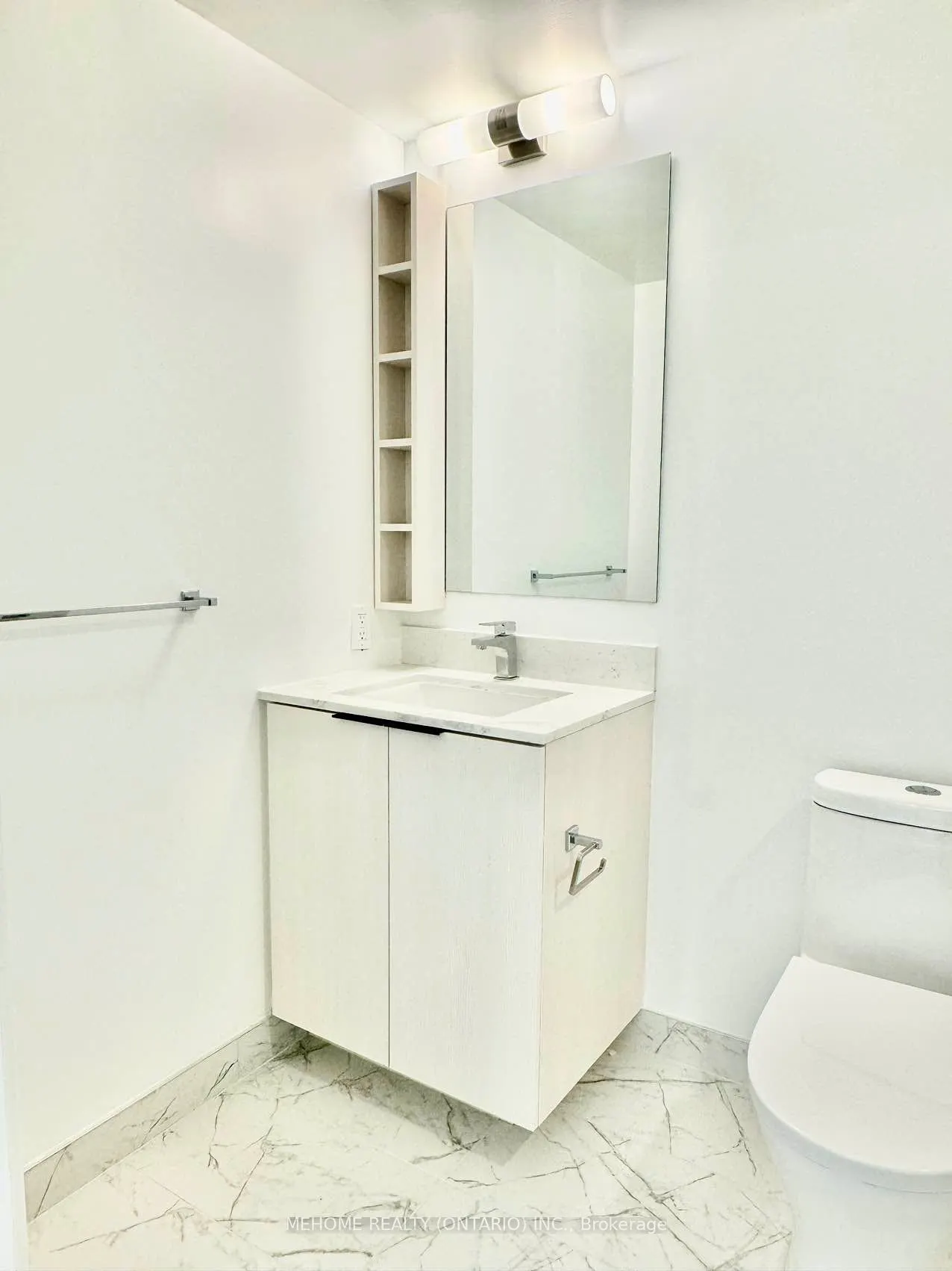 82 Dalhousie Street, #1905