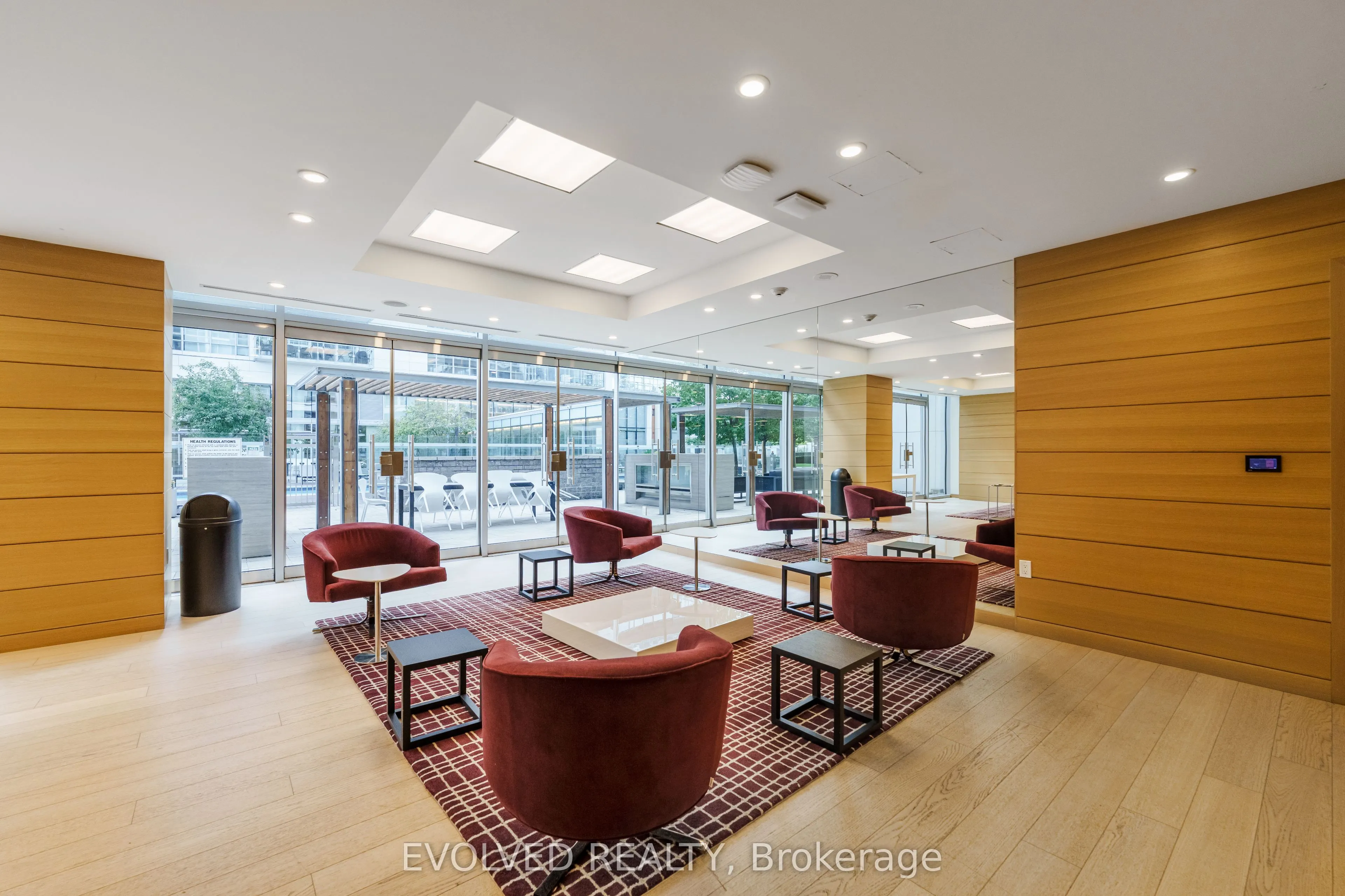 29 Queens Quay E, #110