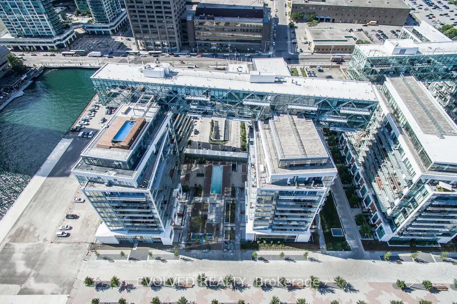 29 Queens Quay E, #110