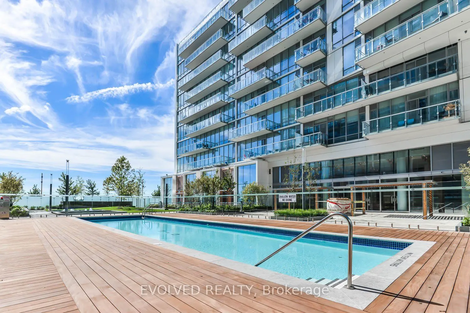 29 Queens Quay E, #110