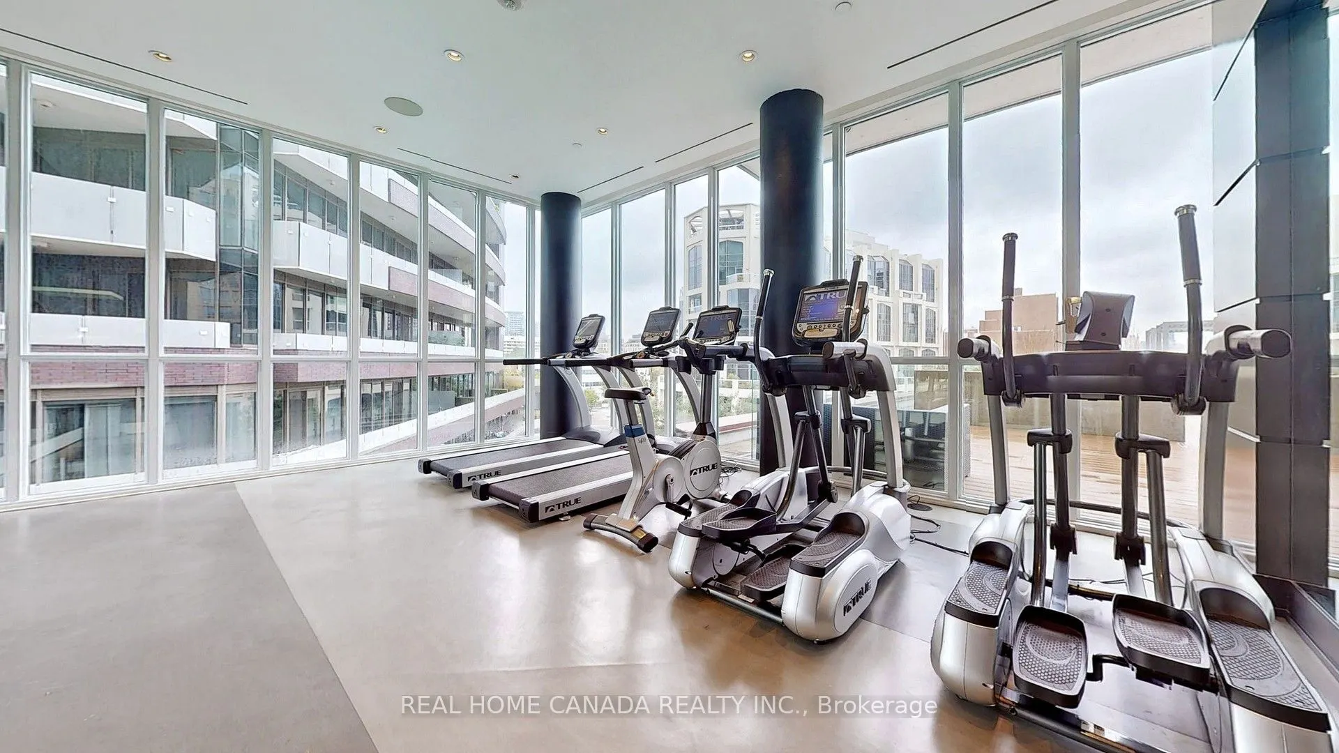 32 Davenport Road, #2608