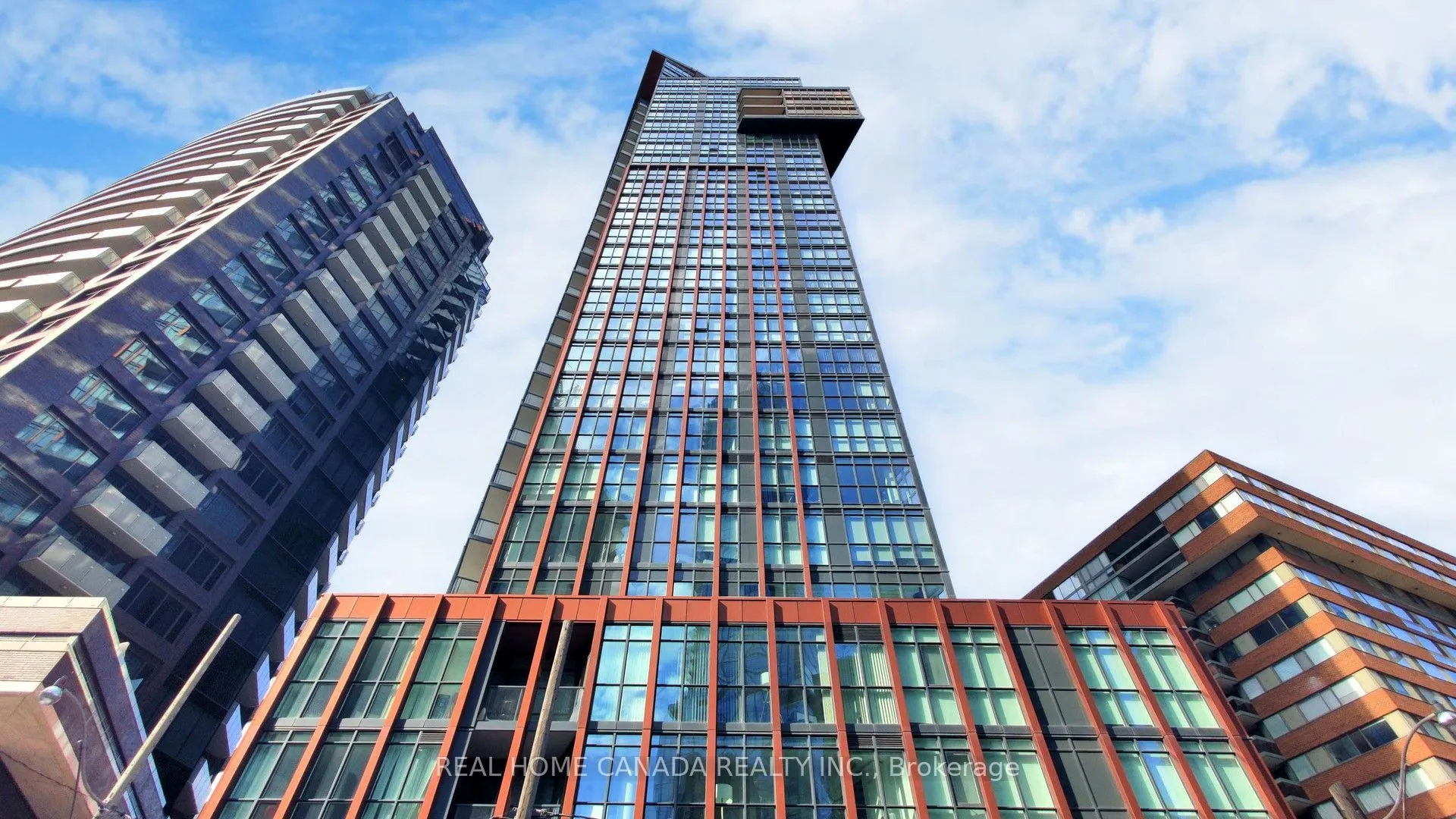 32 Davenport Road, #2608