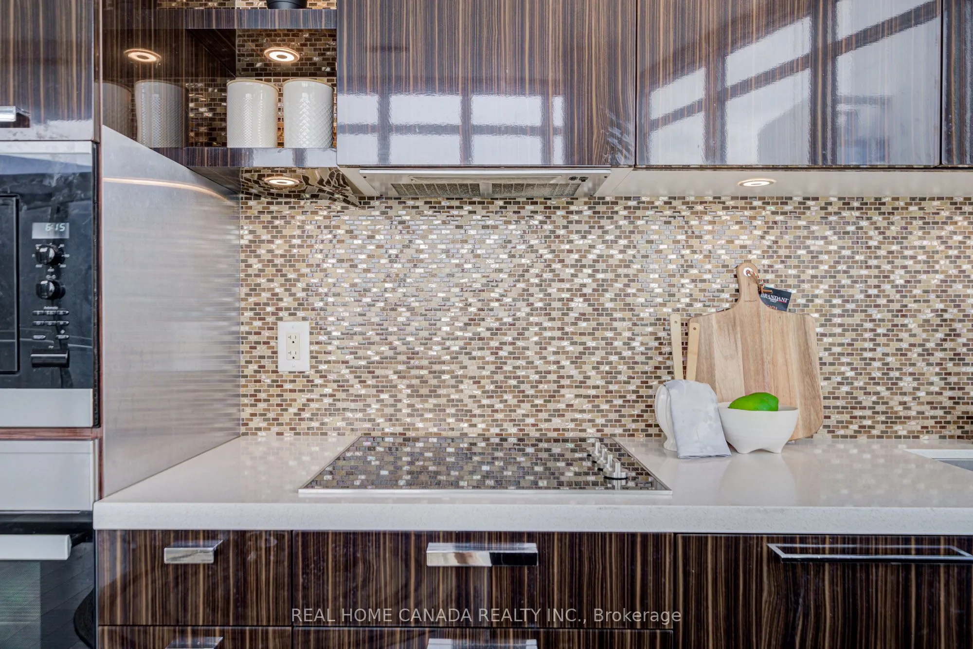 32 Davenport Road, #2608