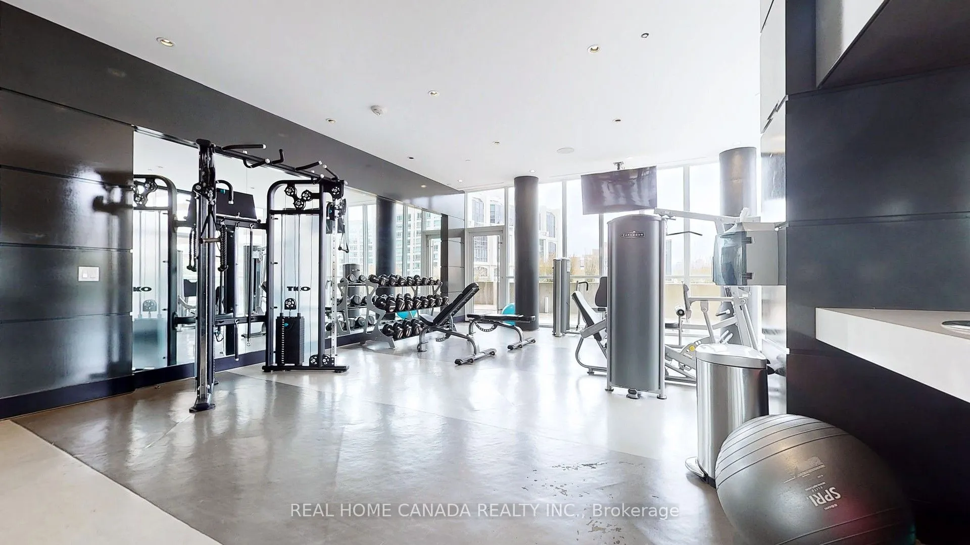 32 Davenport Road, #2608