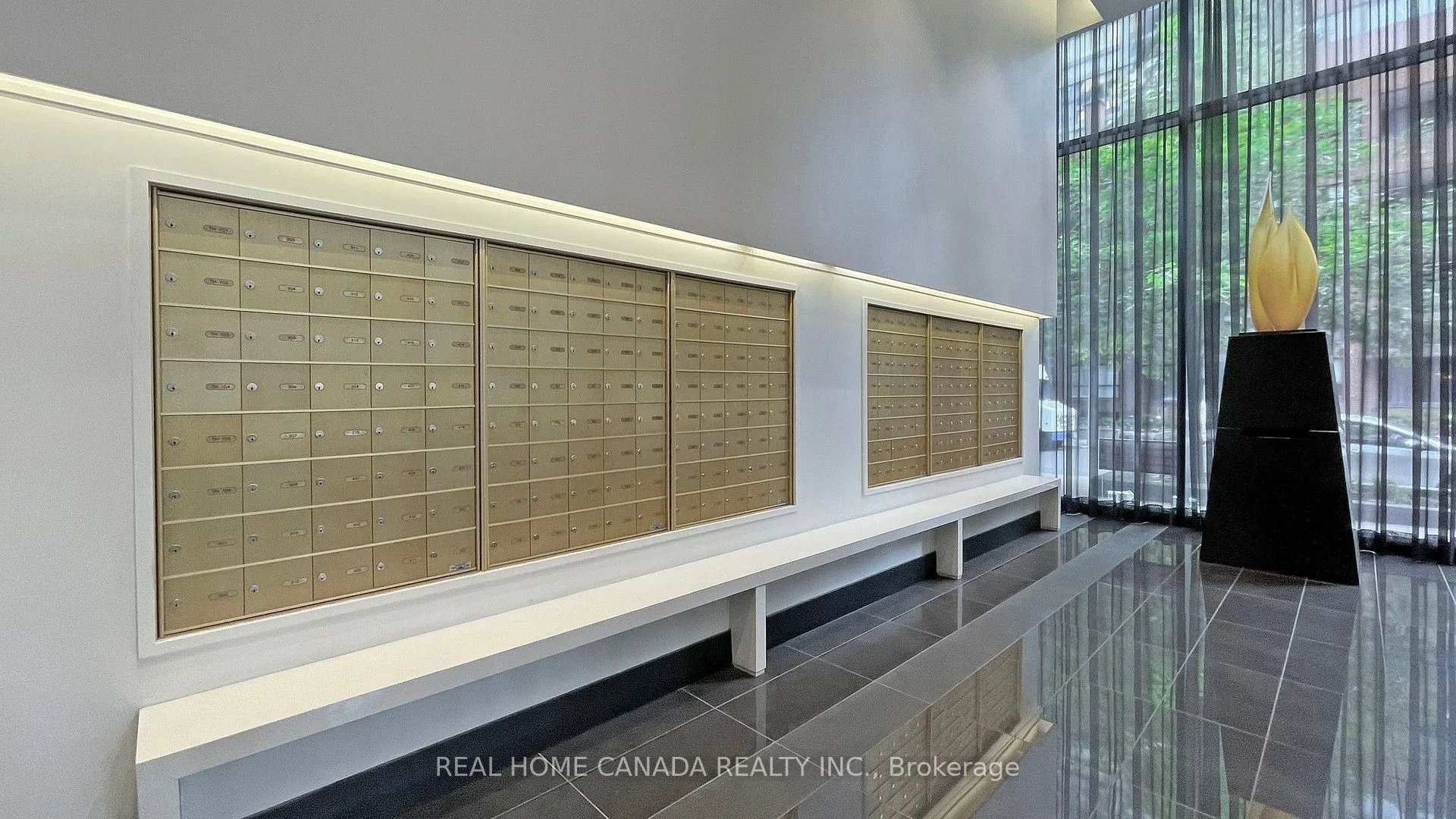 32 Davenport Road, #2608