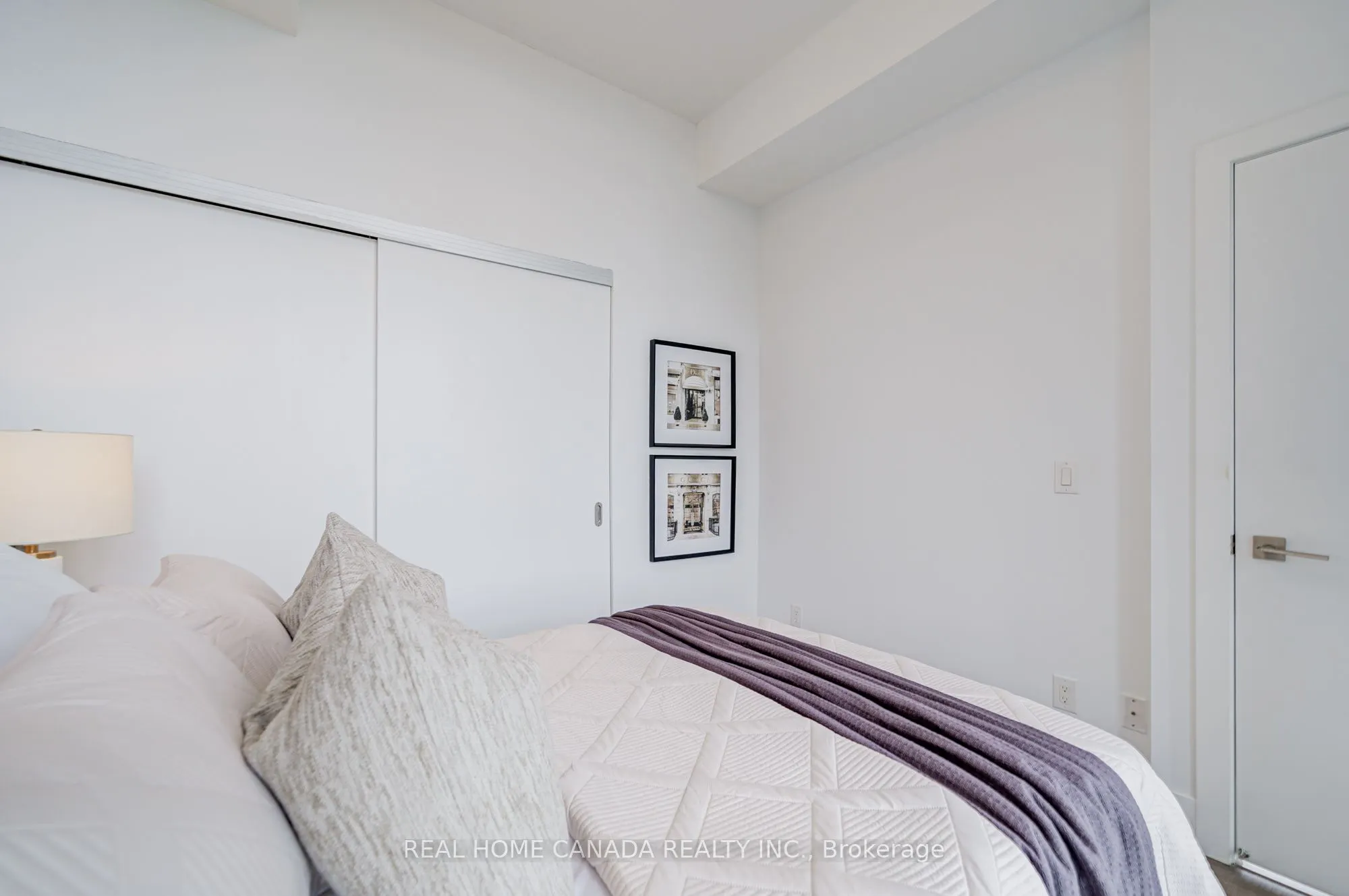 32 Davenport Road, #2608