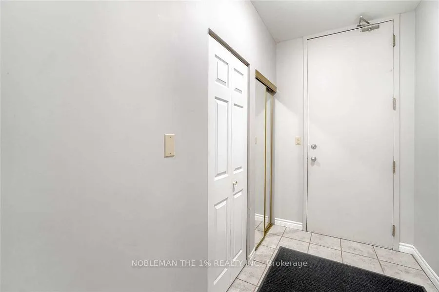 10 Gateway Boulevard, #313