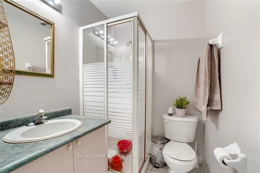 10 Gateway Boulevard, #313