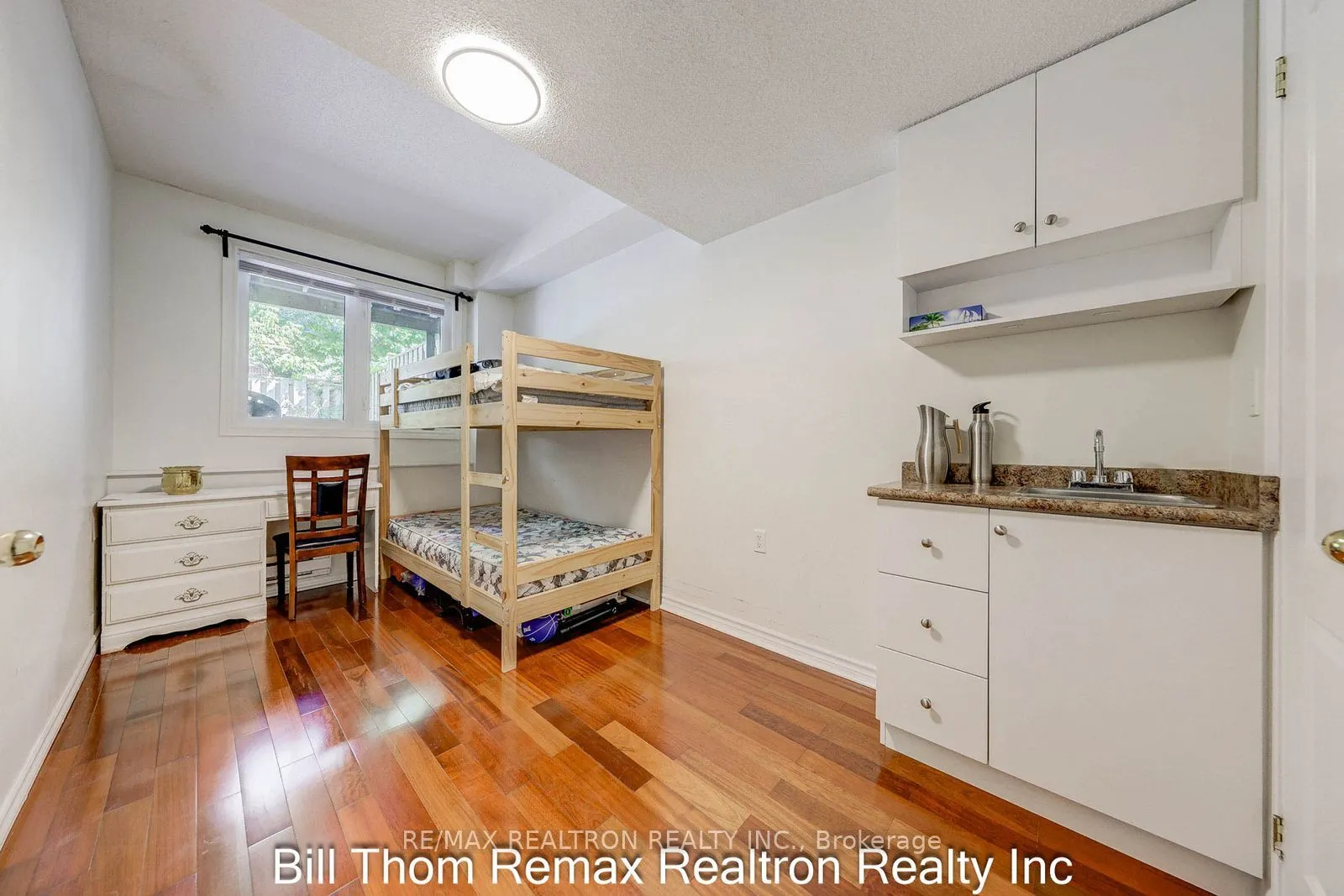 5 Rodeo Court