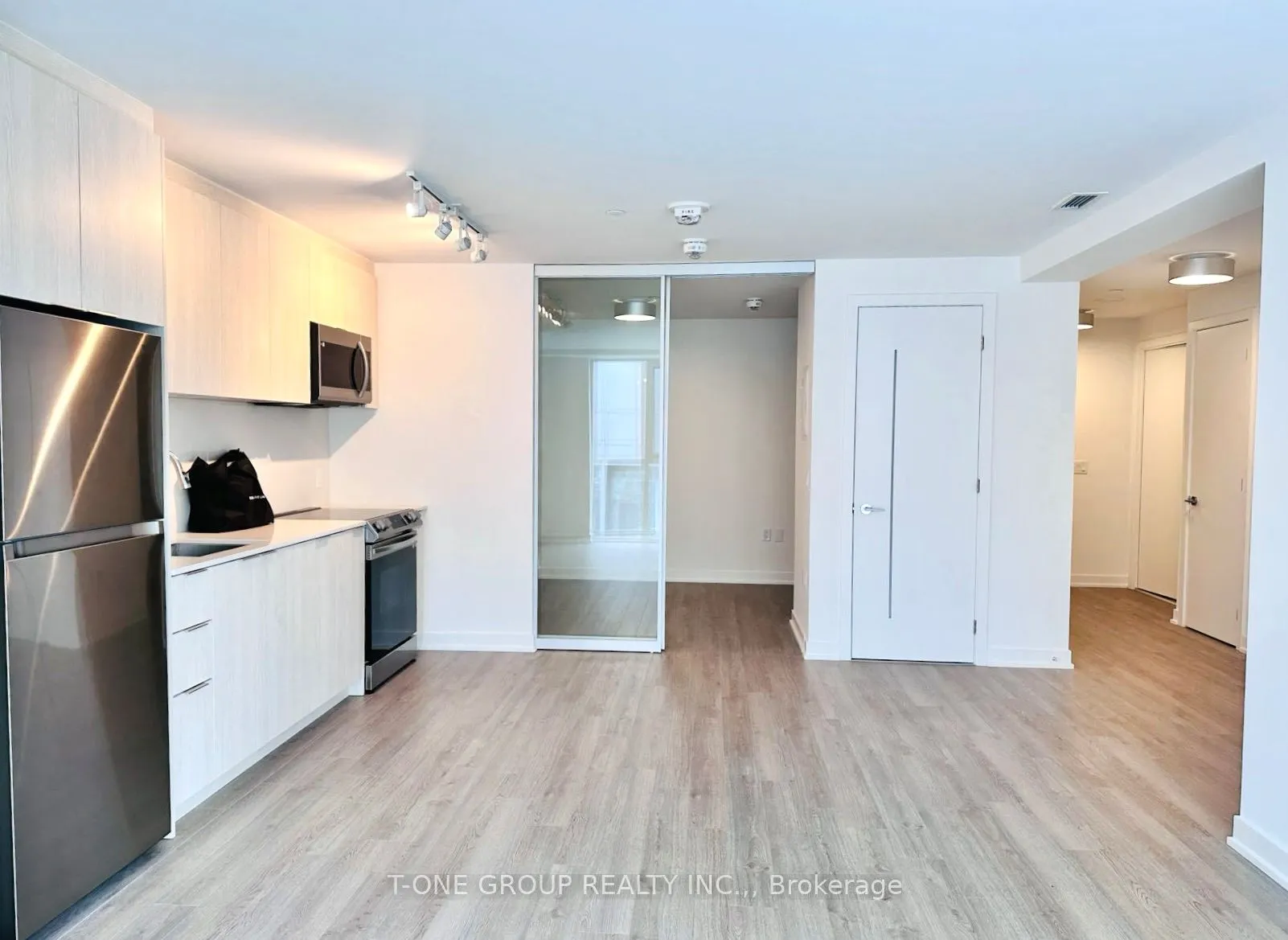 357 King Street W, #4109