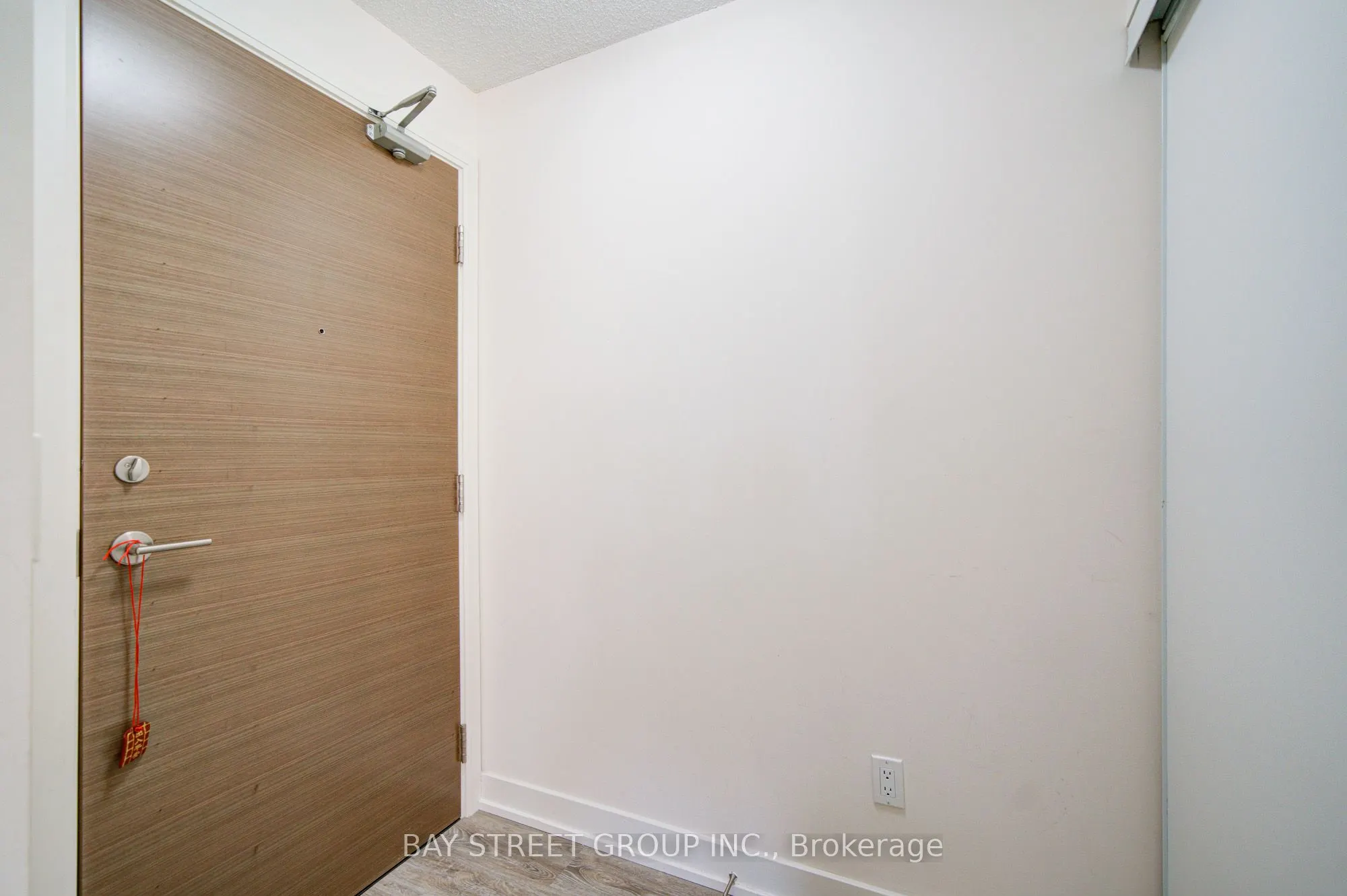23 Sheppard Avenue E, #1104