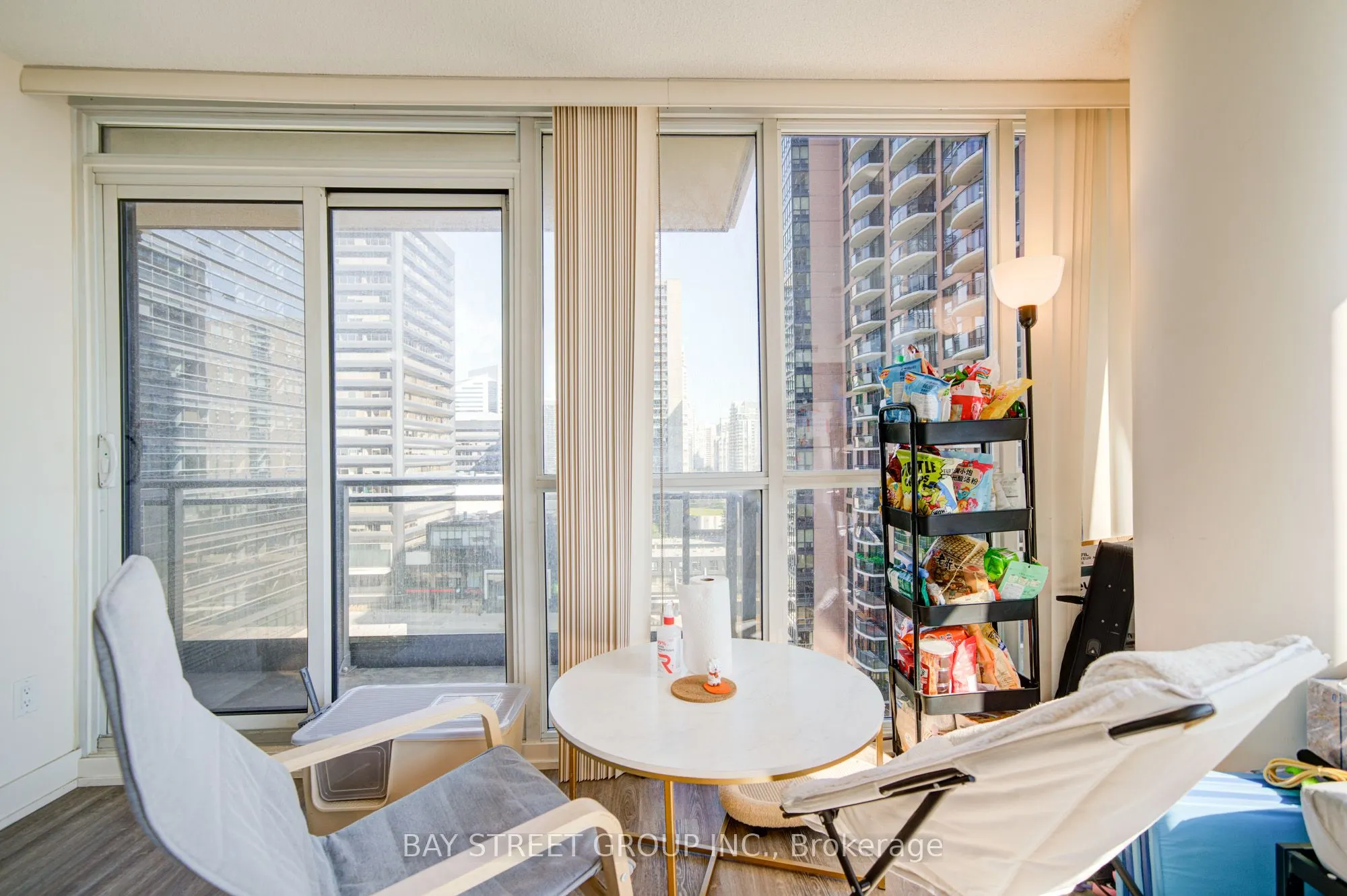 23 Sheppard Avenue E, #1104