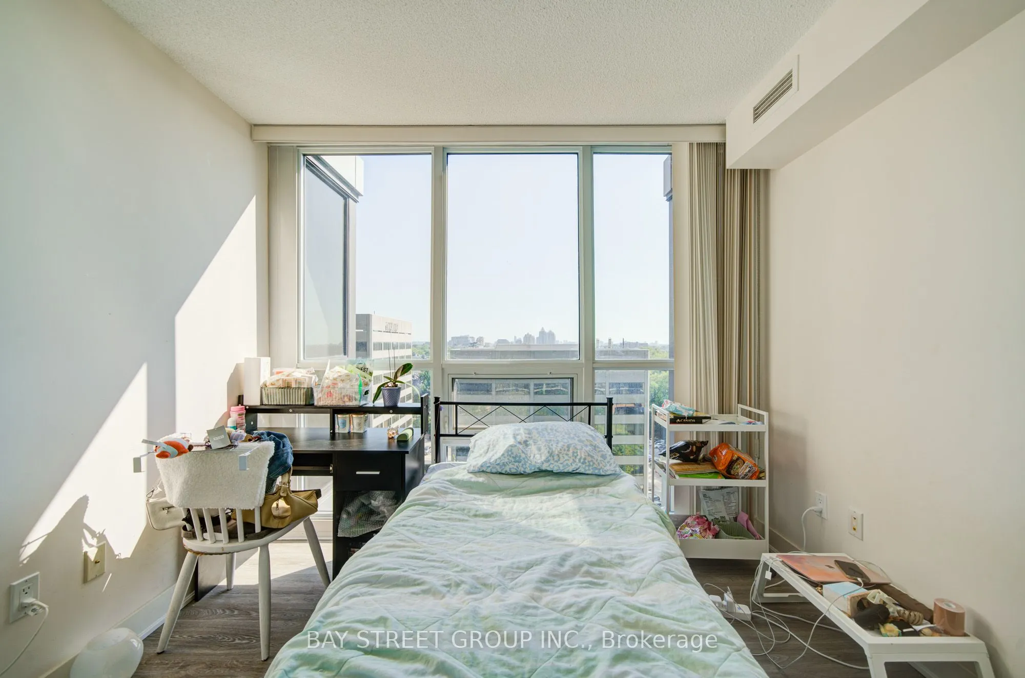 23 Sheppard Avenue E, #1104