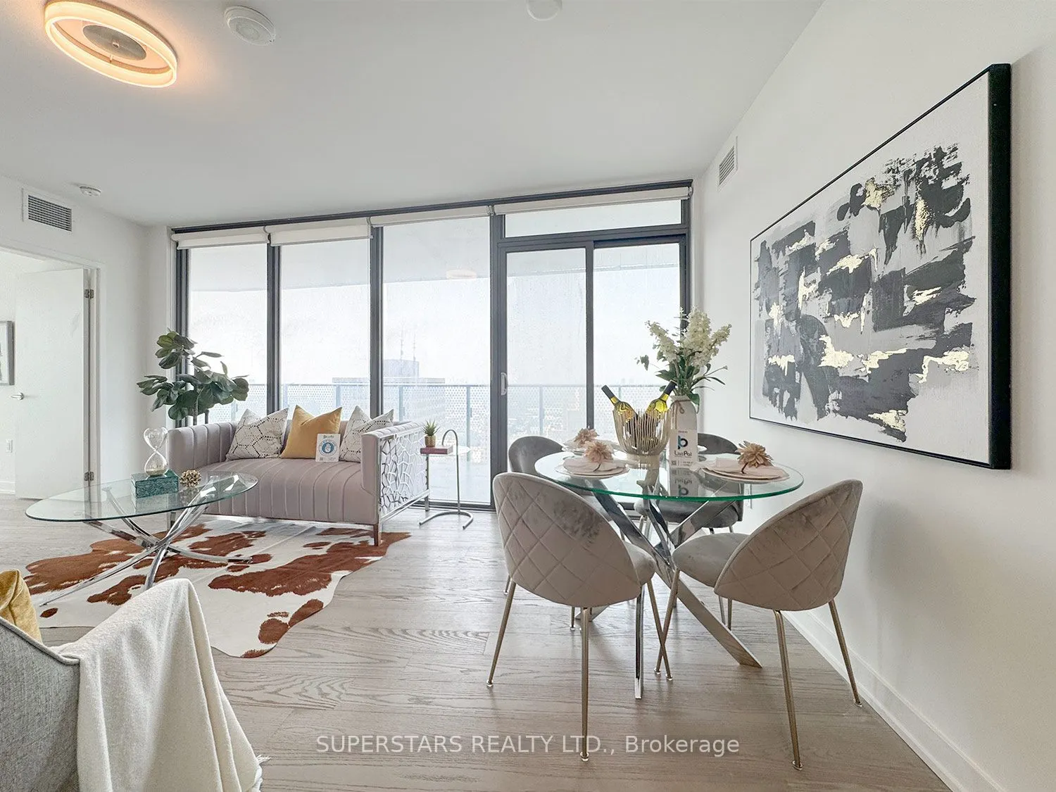 11 Wellesley Street W, #3105