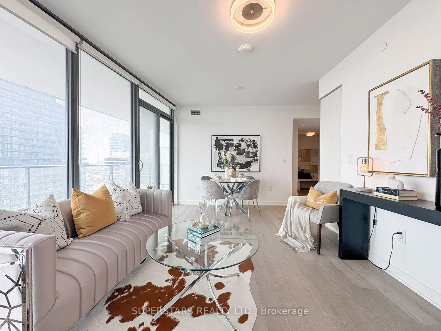 11 Wellesley Street W, #3105
