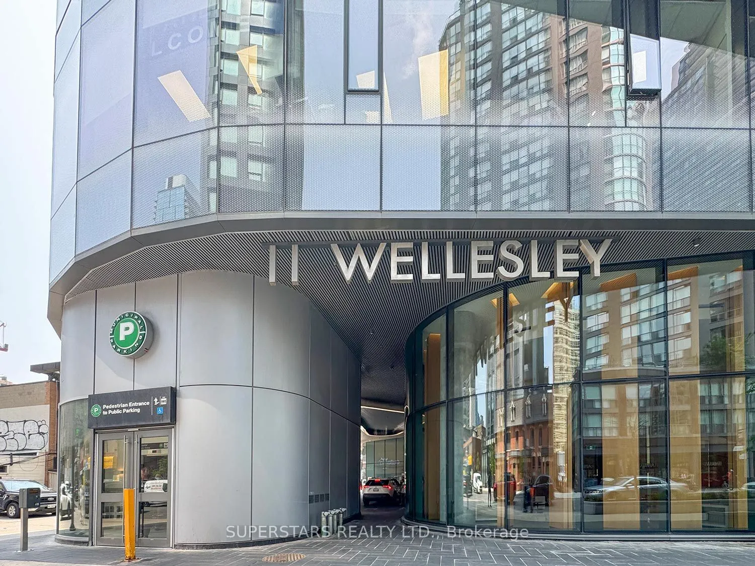 11 Wellesley Street W, #3105