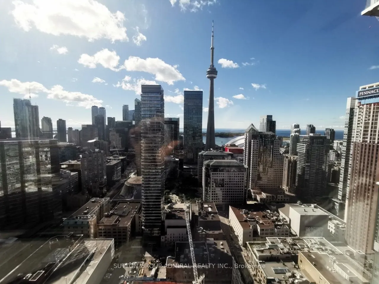 30 Nelson Street, #3903