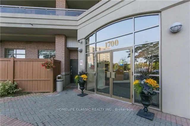 1700 Eglinton Avenue E, #618