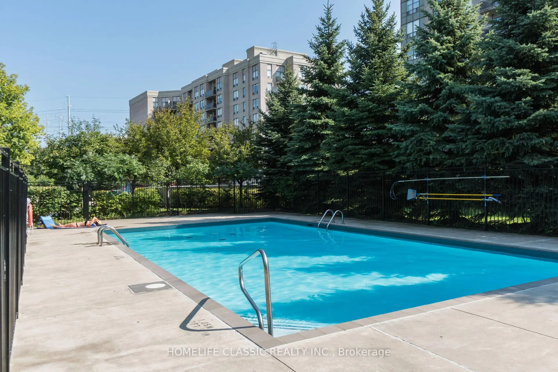 1700 Eglinton Avenue E, #618