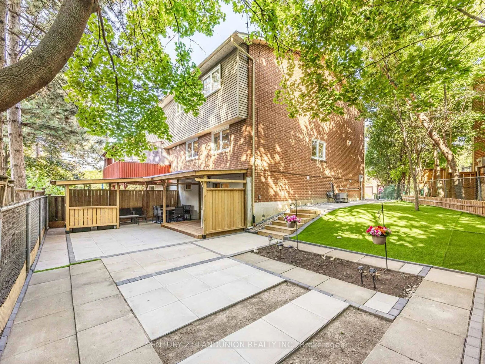 36 Levitt Court