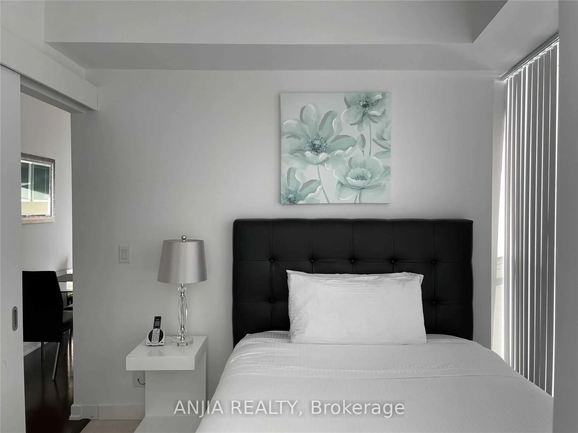14 York Street, #3608