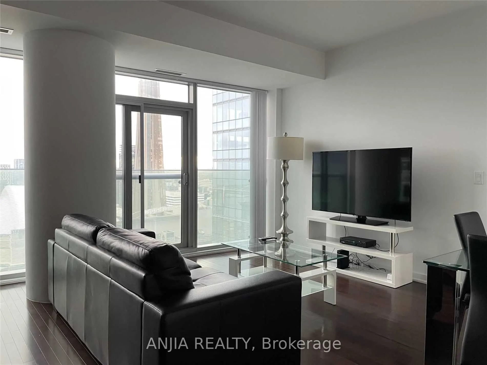 14 York Street, #3608