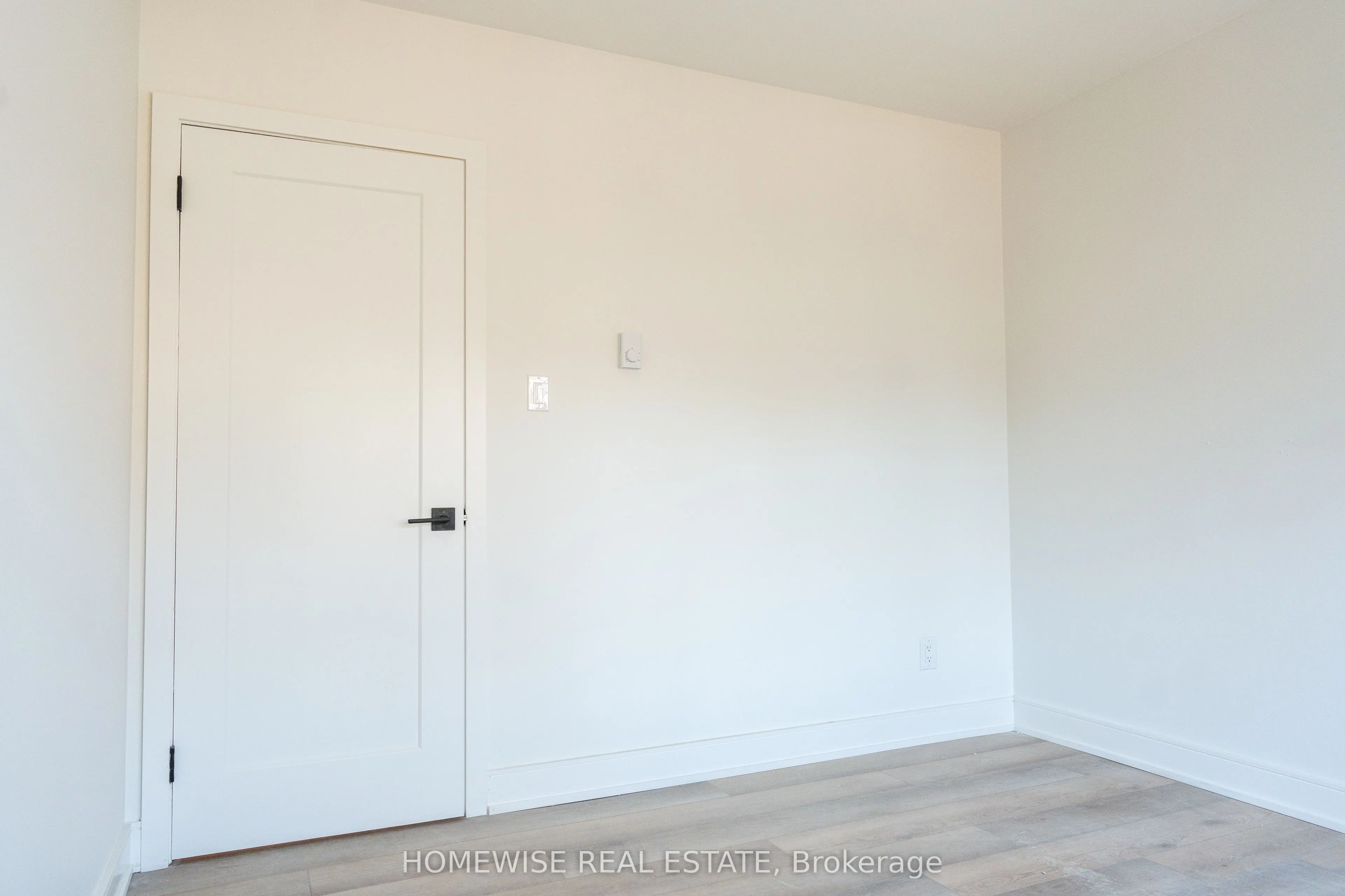 383 Spadina Road, #1