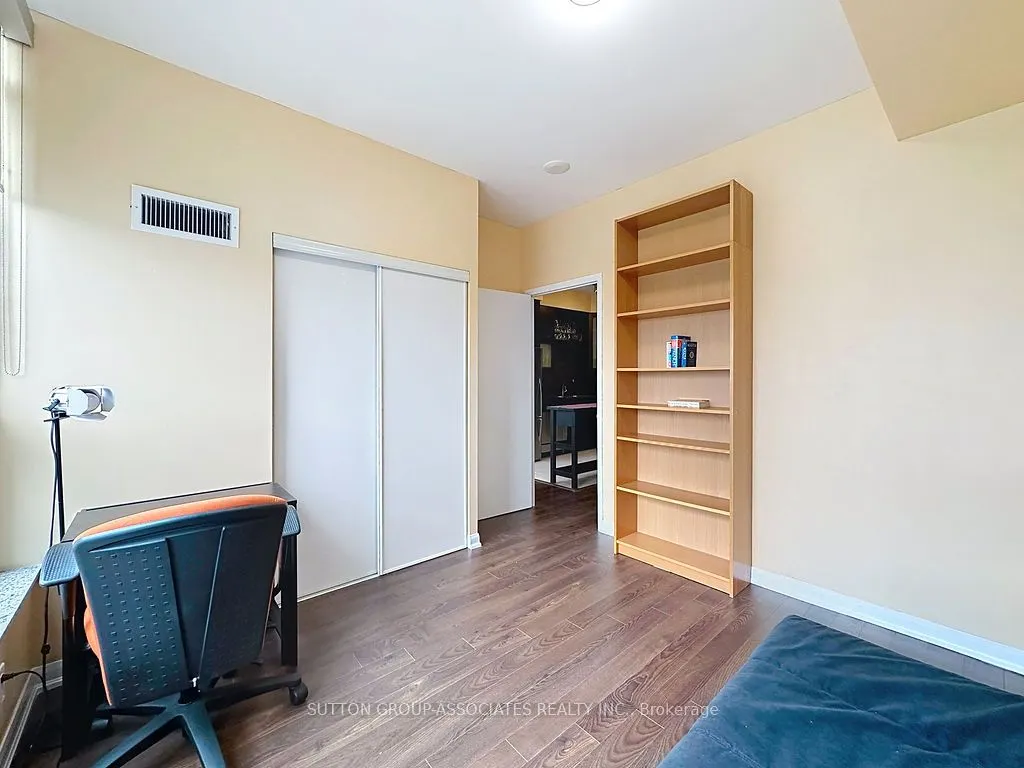 500 Sherbourne Street, #603