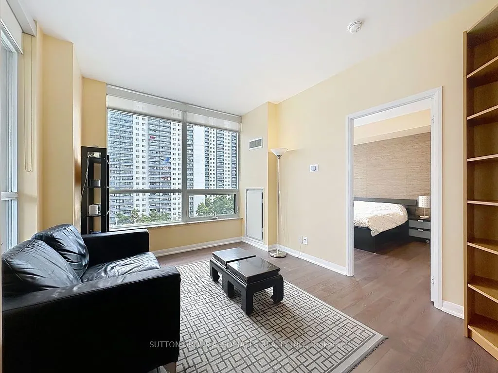 500 Sherbourne Street, #603