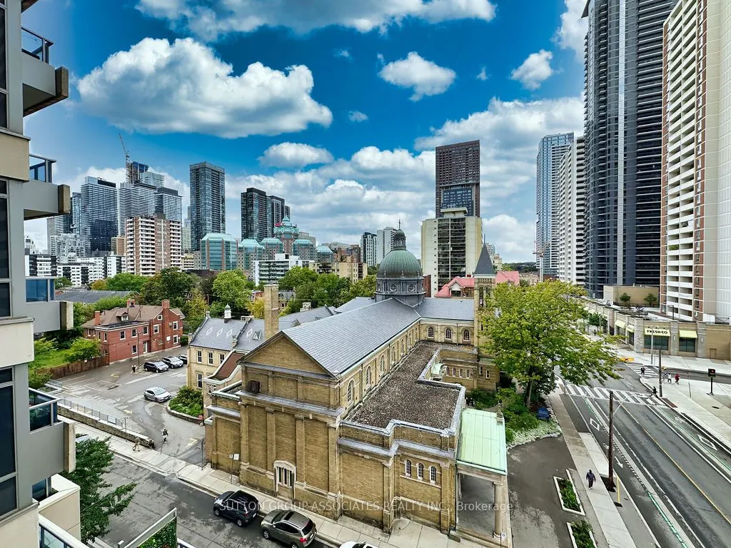 500 Sherbourne Street, #603