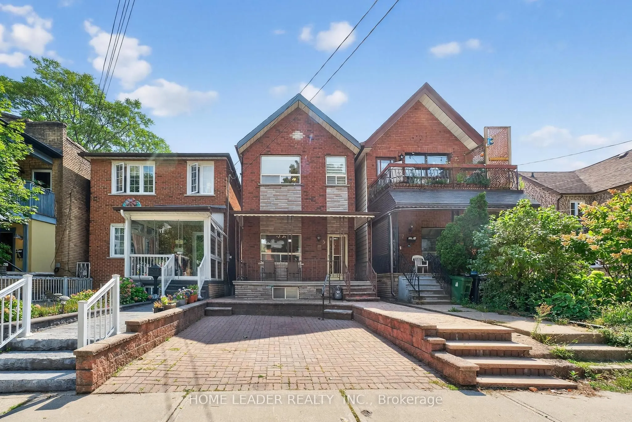 5 Lindsey Avenue